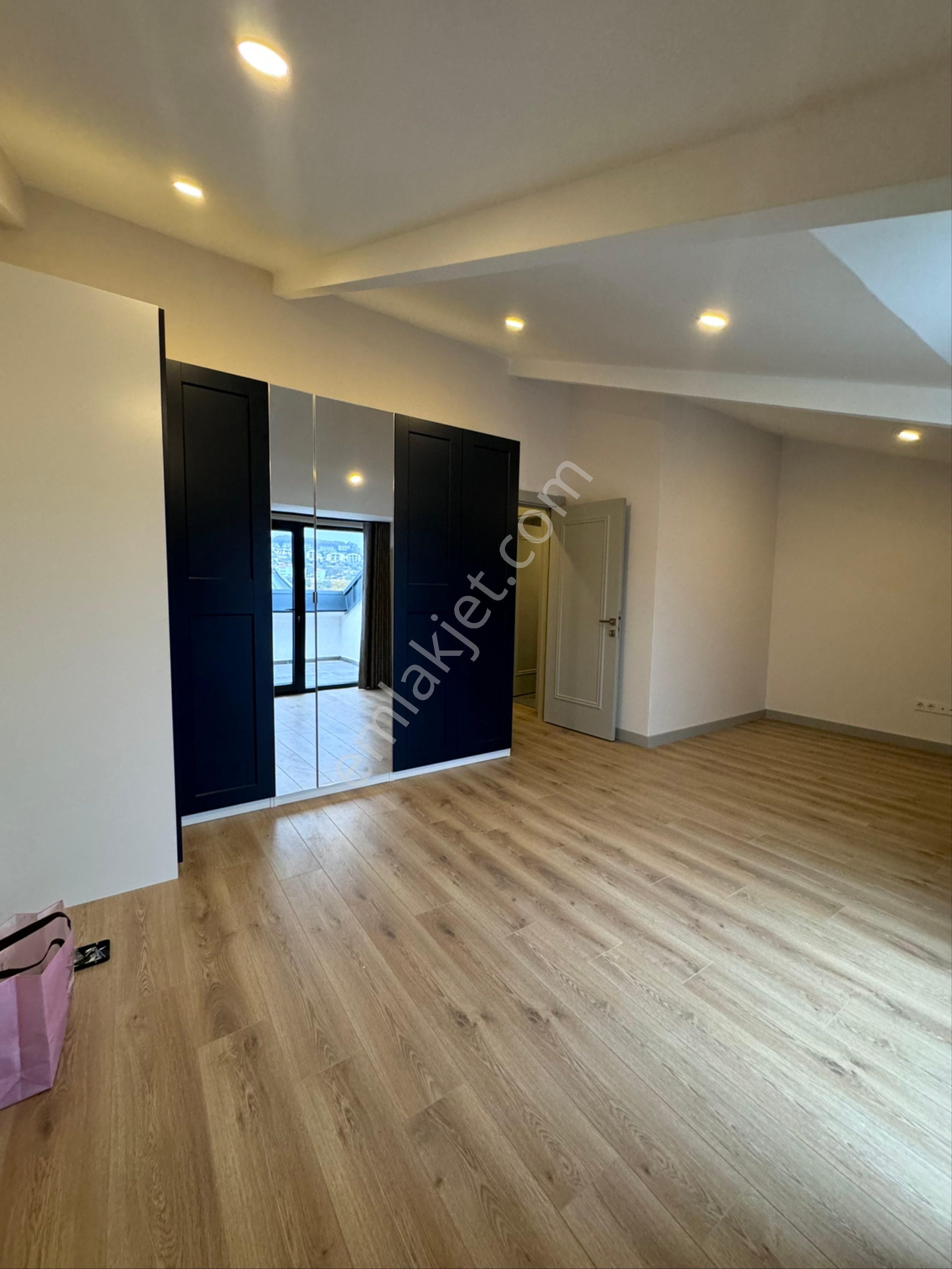 Zekerya Köyde Satılık Villa - Görsel 15