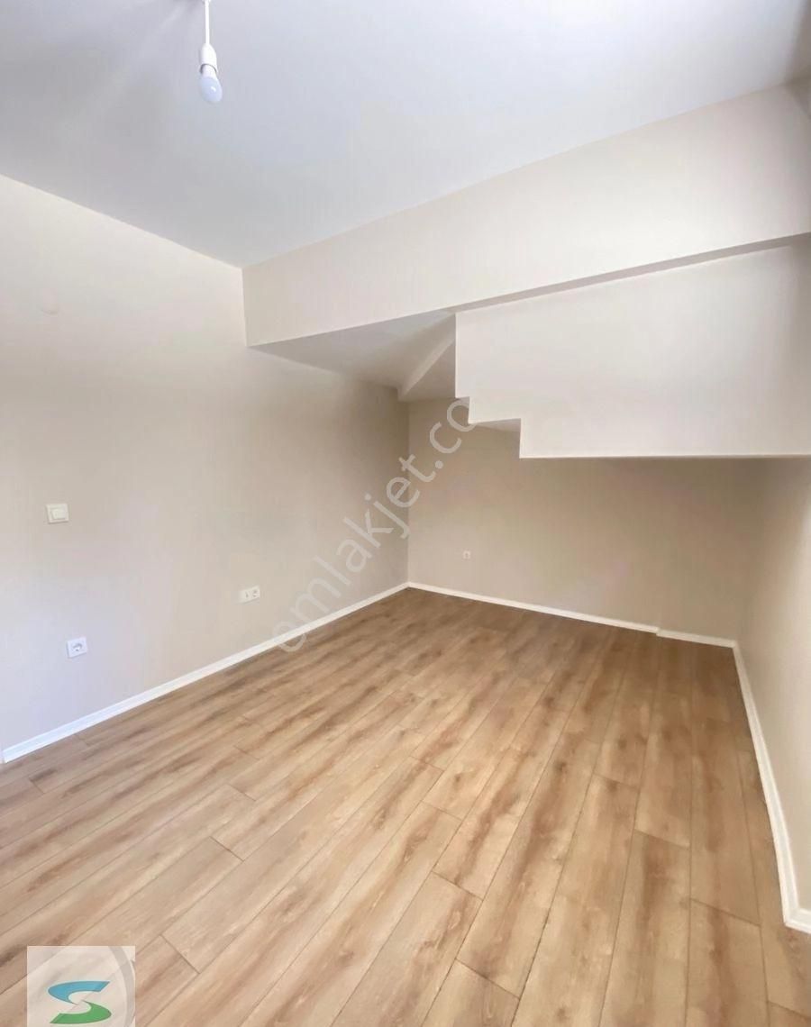 Yeşilköy Yeşilyurt Arası Yeni Binada Bahçe Kullanımlı 2+1 Daire - Görsel 12