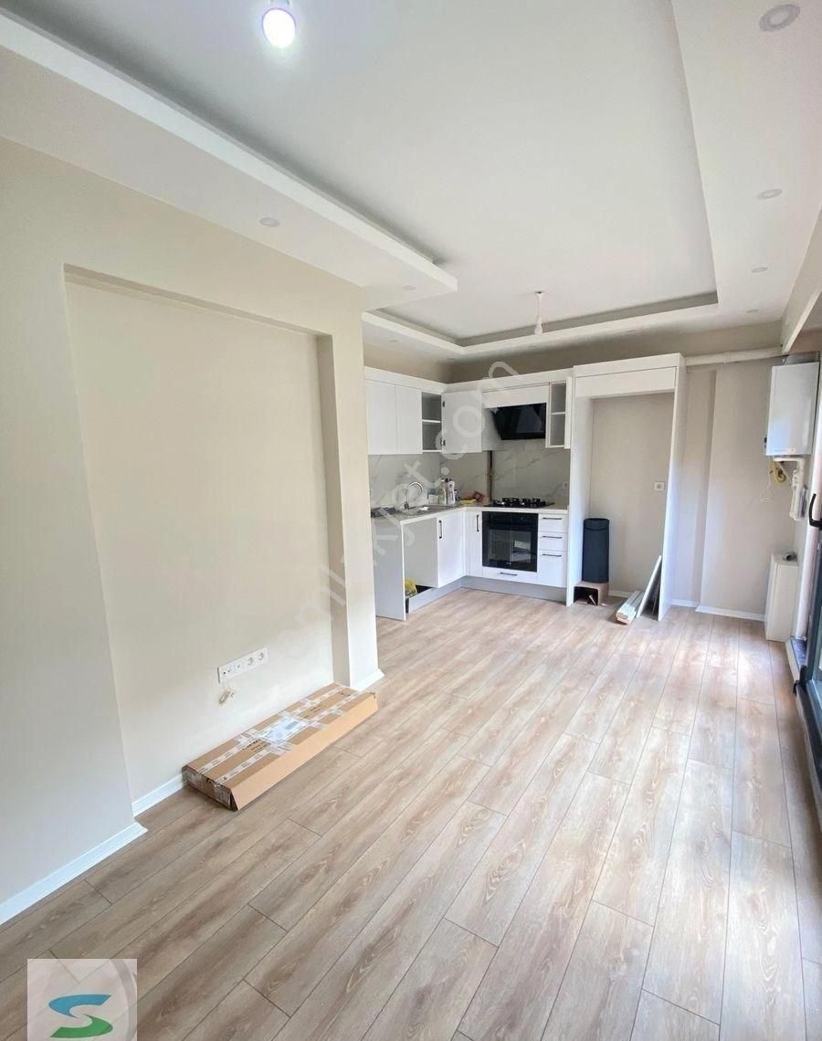 Yeşilköy Yeşilyurt Arası Yeni Binada Bahçe Kullanımlı 2+1 Daire - Görsel 16