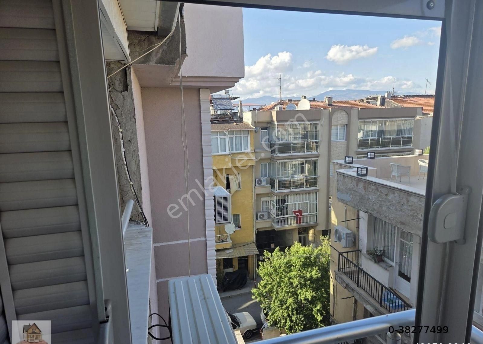 Üçyol Metroya 3 Dk Yürüme Mesafesinde İçi Süper Yapılı - Görsel 14