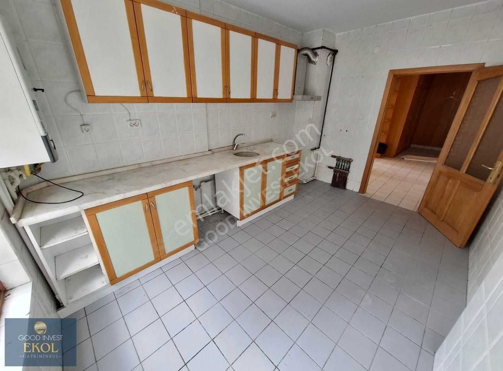 Etlik'te Yerden Isıtma Bağımsız Salon 3+1 Kiralık Daire