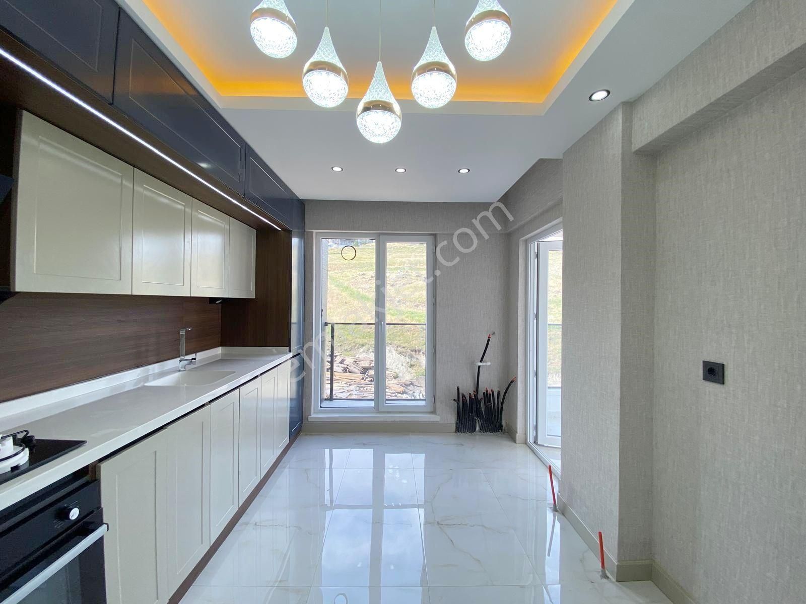 Öz'maşallah.dan Cadde Yakın Yapılı Lüks Sıfır Geniş 3+1 Daire!! - Görsel 3