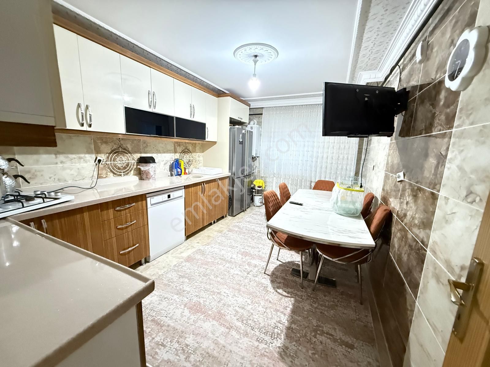 Yılmazer Gayrimenkulden 3+1 Full+full