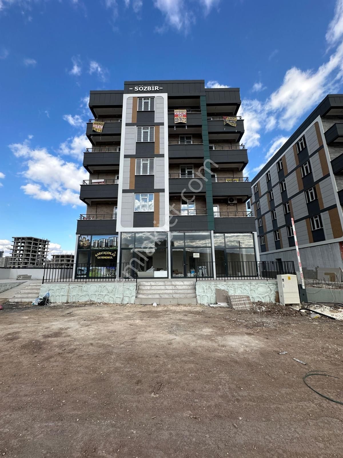 Realite Tapudan Sıfır 1+1 Yüksek Giriş Uygun Daire