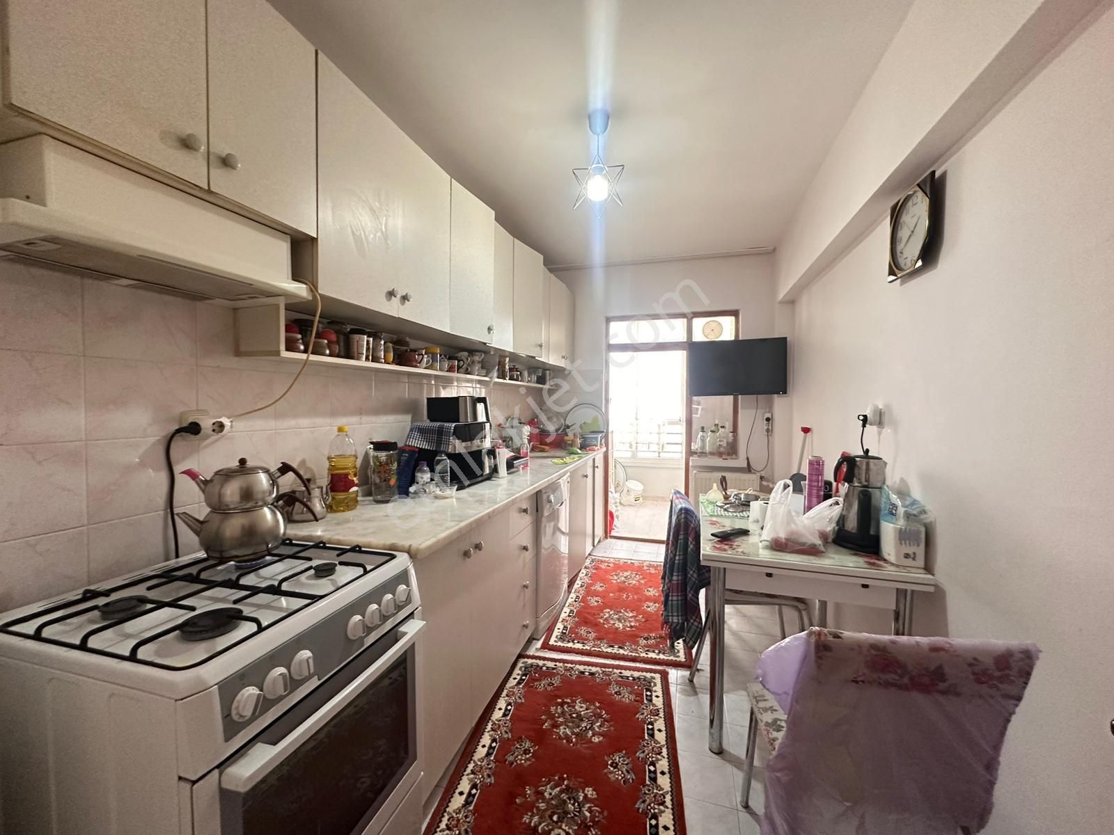 Dikmen Huzur Mahallesinde 3+1 Satılık Daire
