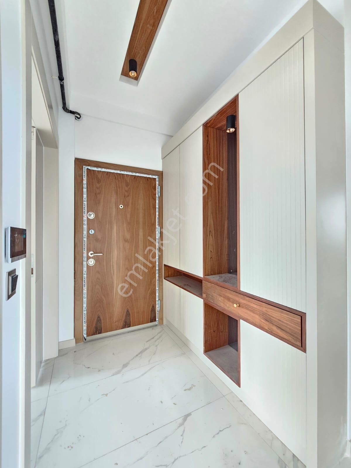 Denizli 1200 Evler De 3+1 170 M2 Site İçinde Lüks Satılık Daireler