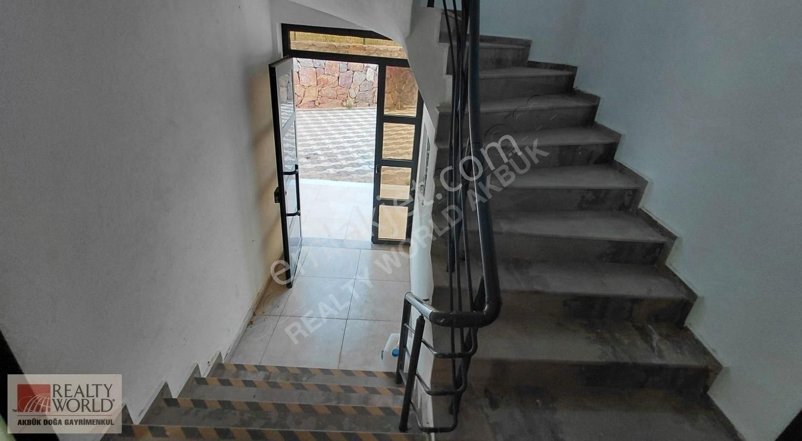 Didim Akbük Elit Site İçerisinde Geniş Daire - Görsel 11