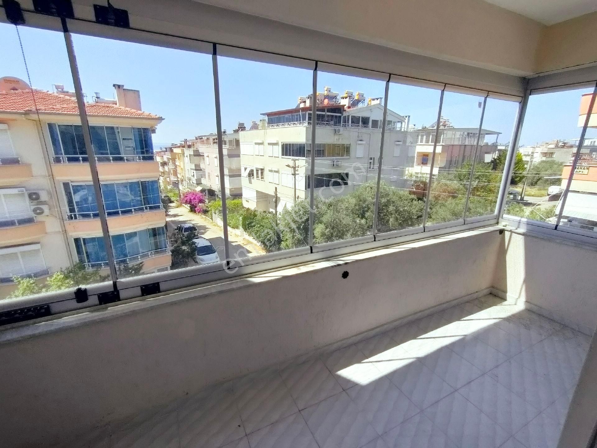 Altınoluk Denize Yakın Tek Tapu 3 Ayrı Daire 2+1 Ve 2 Adet 1+1 Kira Getirisi Yüksek Yatırımlık - Görsel 6