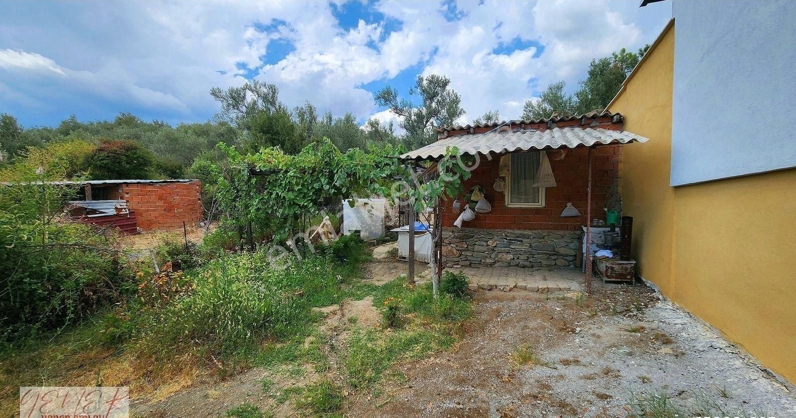 Zeytinlide 105mt Taban Oturumlu▒kottan 1 Kat▒3 Kat İmarlı Arsa