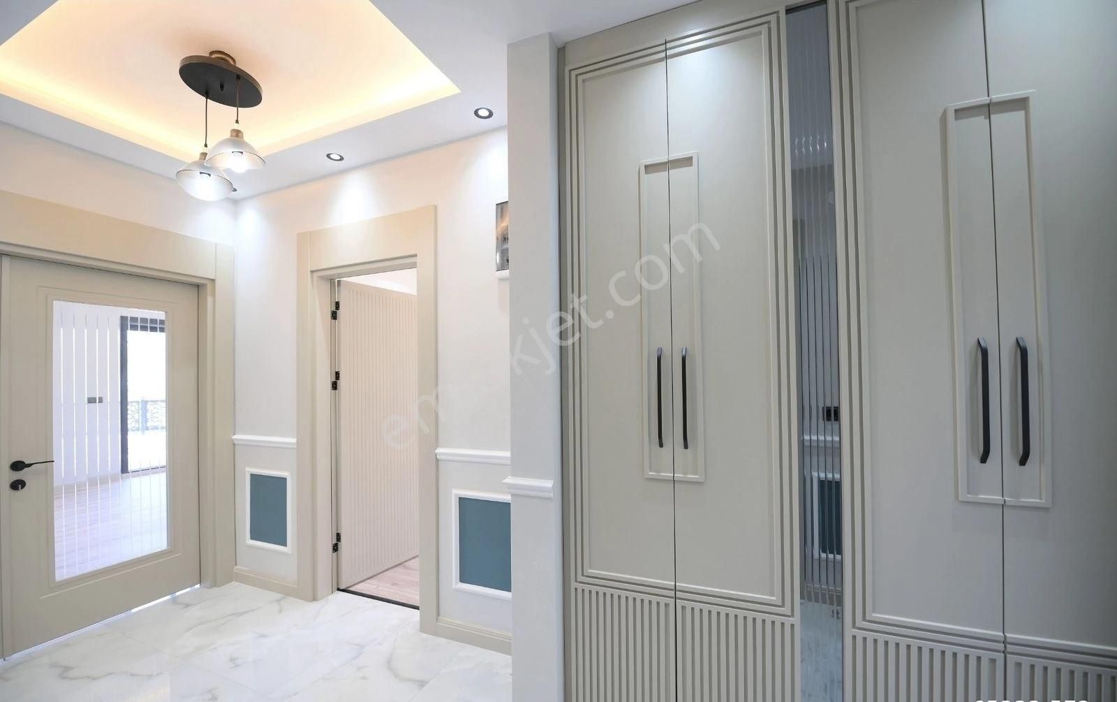 Yener Emlak'tan Zeytinli'de Ultra Lüx Şahane Ötesi Müstakil Villa - Görsel 10