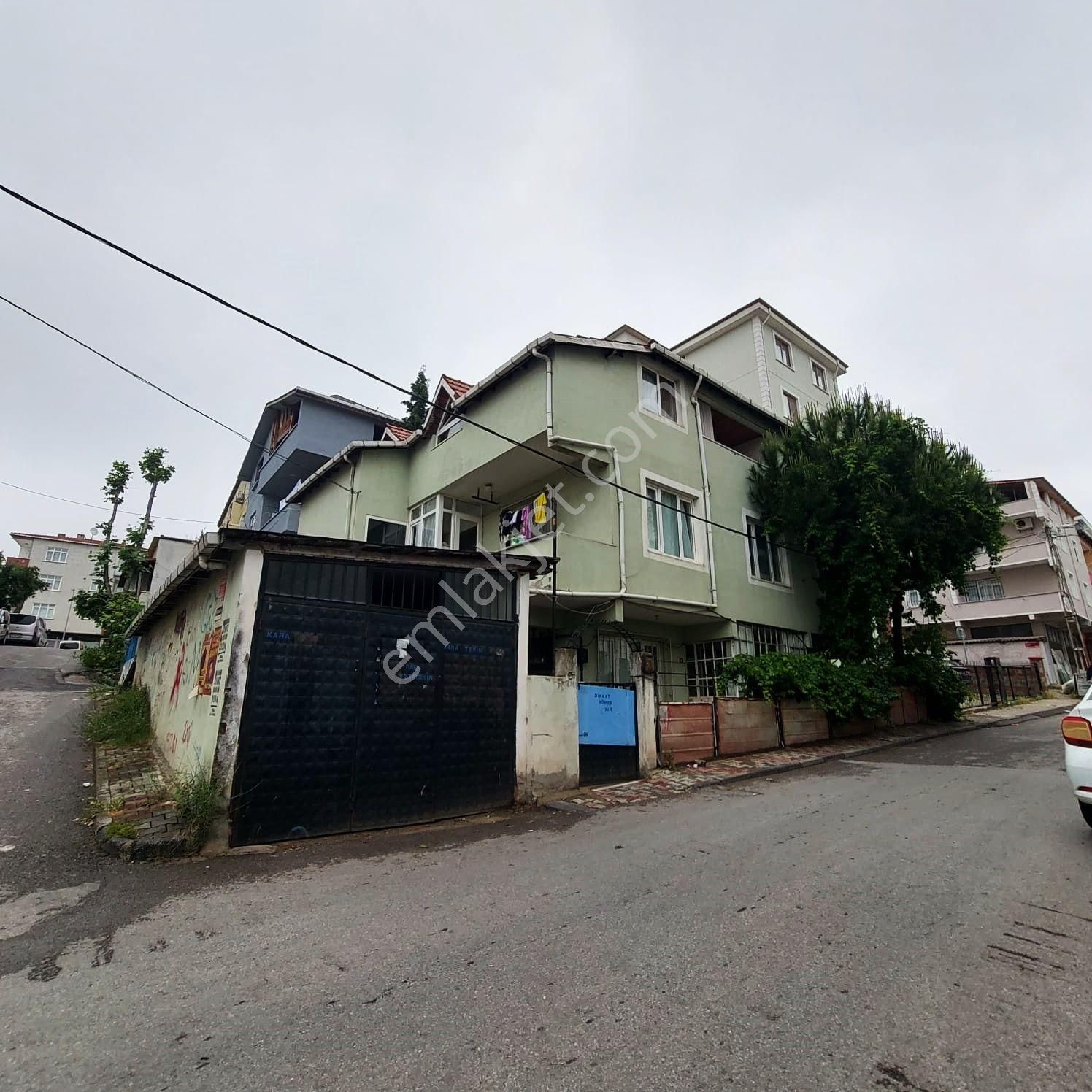 Mertcan Dan İsmail Dede Cad Üzerinde 40m2 Fırsat Kiralık Dükkan