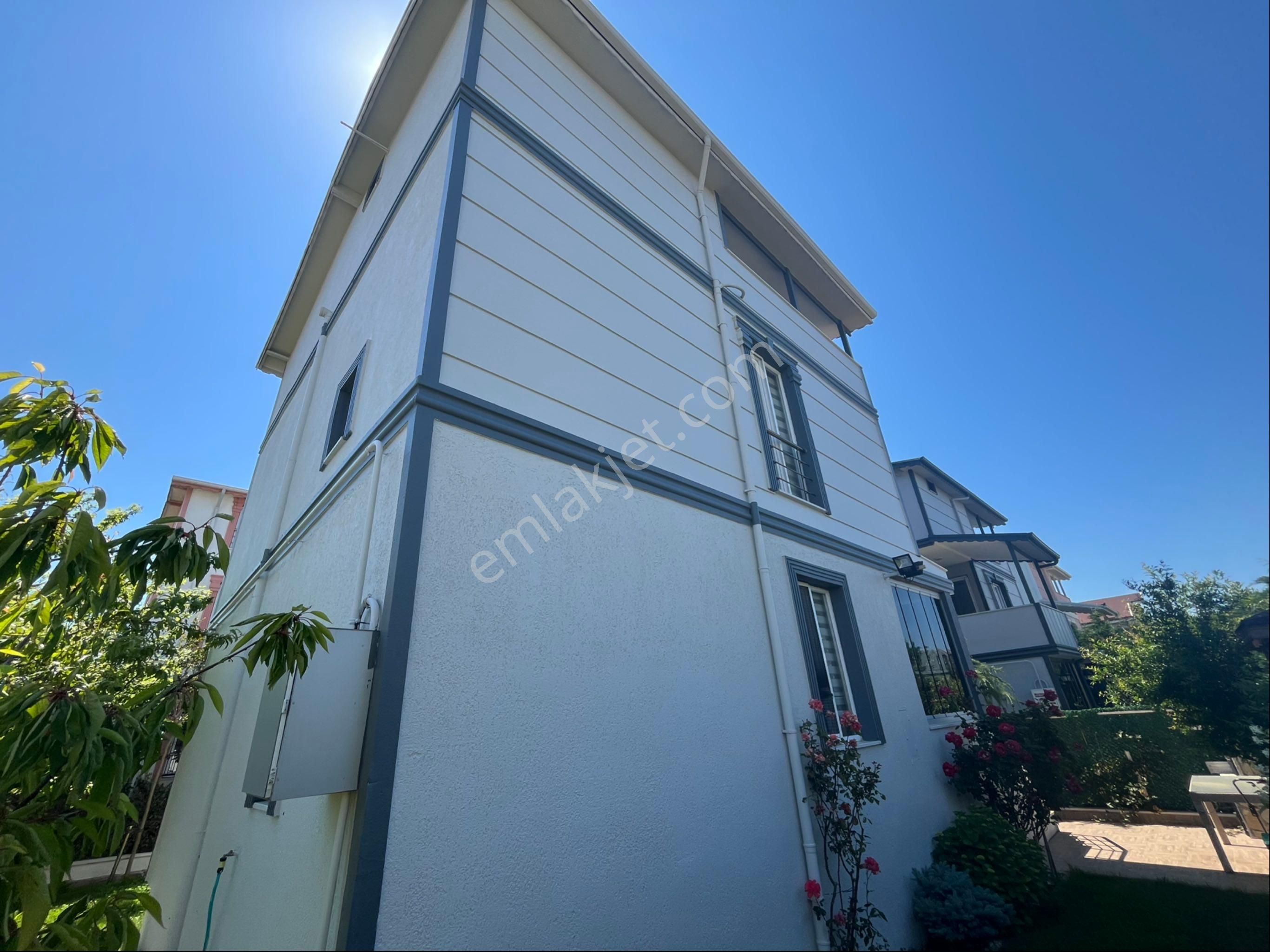 Ata Gayrimenkul,den Ful Eşyalı 4+1 Park Cepheli Lüks Villa - Görsel 10