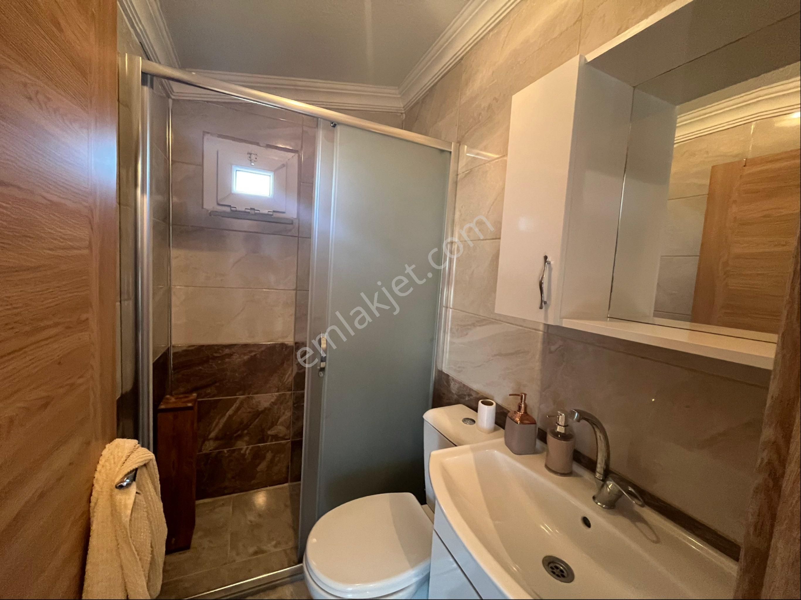 Ata Gayrimenkul,den Ful Eşyalı 4+1 Park Cepheli Lüks Villa - Görsel 32