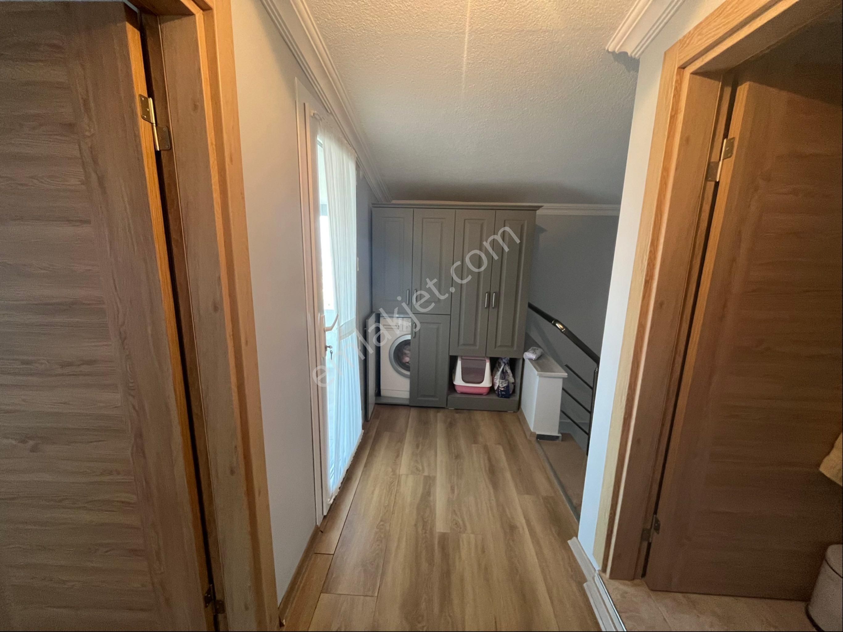 Ata Gayrimenkul,den Ful Eşyalı 4+1 Park Cepheli Lüks Villa - Görsel 31