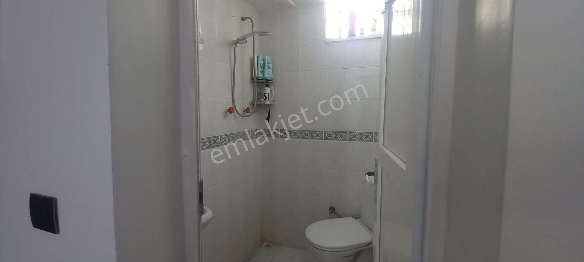 Kuşadası Karaova Mevkii'nde, Yalnızca Tek Kişi İçin Uygun 1+0 Tam Eşyalı Kiralık Daire. Plaja 1 Km - Görsel 16