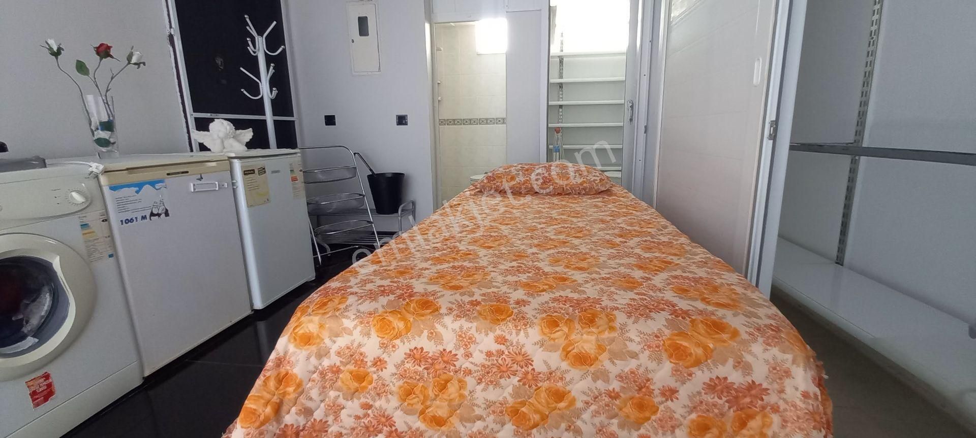 Kuşadası Karaova Mevkii'nde, Yalnızca Tek Kişi İçin Uygun 1+0 Tam Eşyalı Kiralık Daire. Plaja 1 Km - Görsel 25