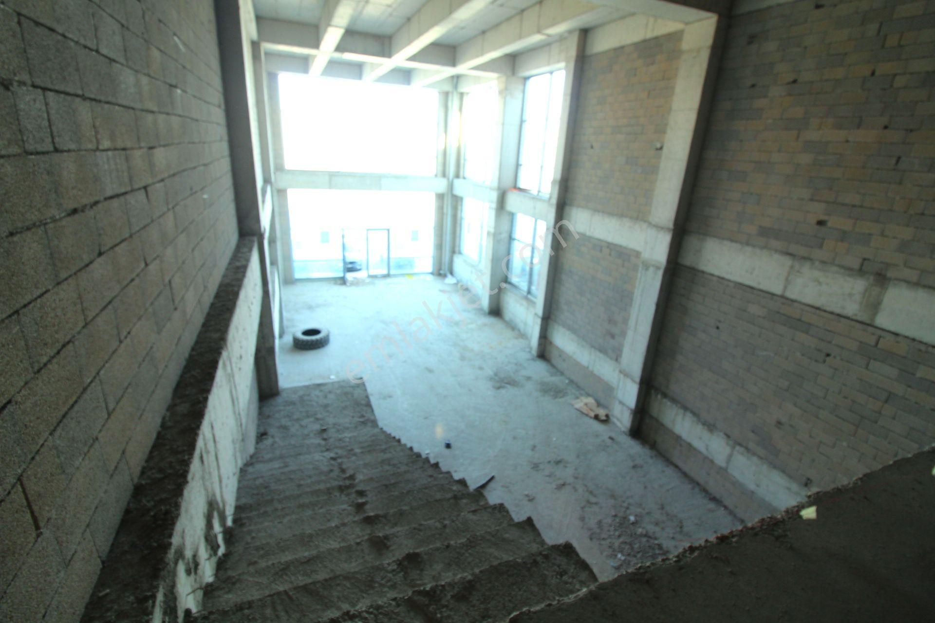 Kiralık Batı Prestij Ticaret Merkezi'nde İşyerleri İmalathane Başkent Oto Sanayi - Görsel 20