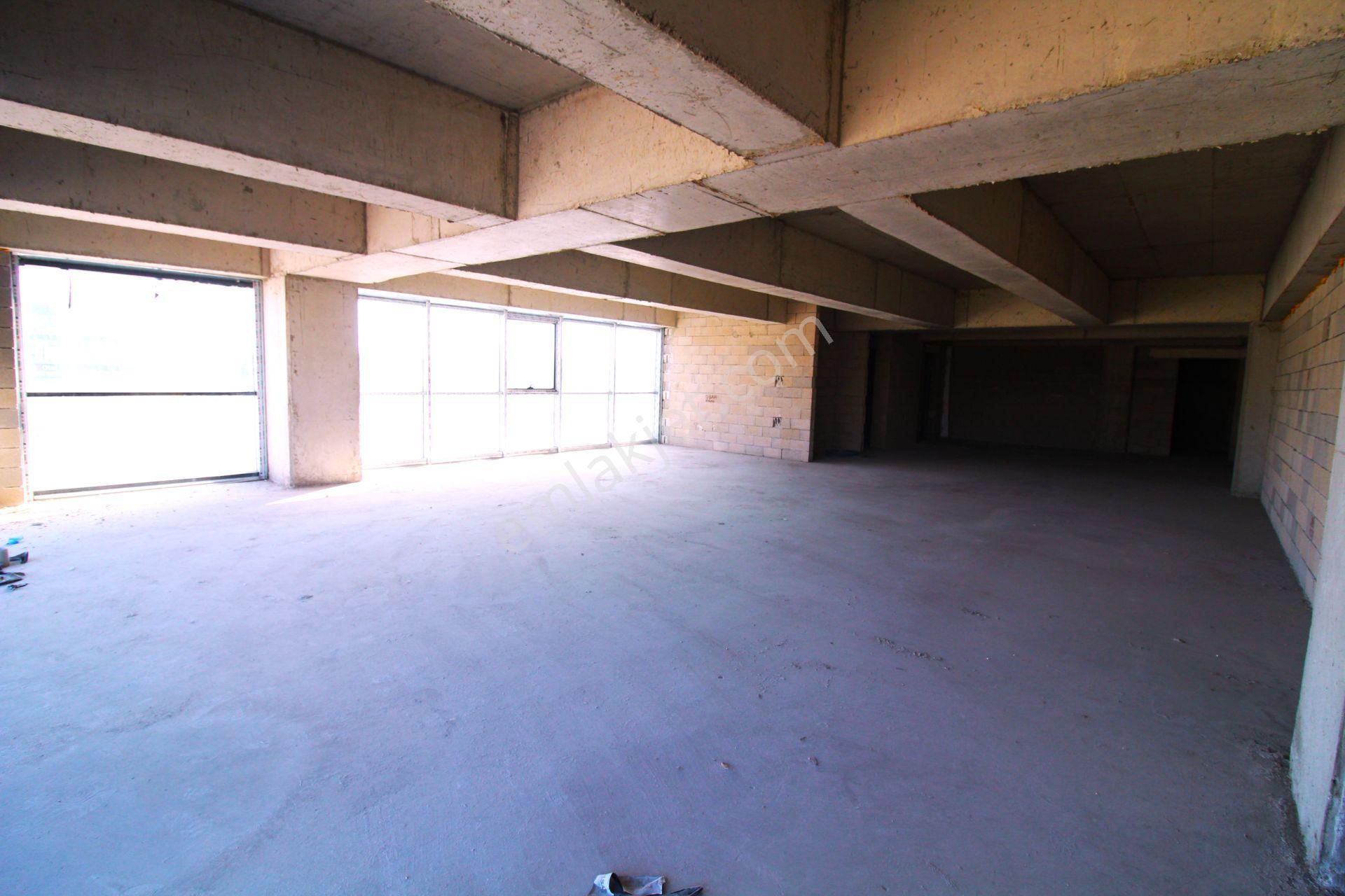 Kiralık Batı Prestij Ticaret Merkezi'nde İşyerleri İmalathane Başkent Oto Sanayi - Görsel 24