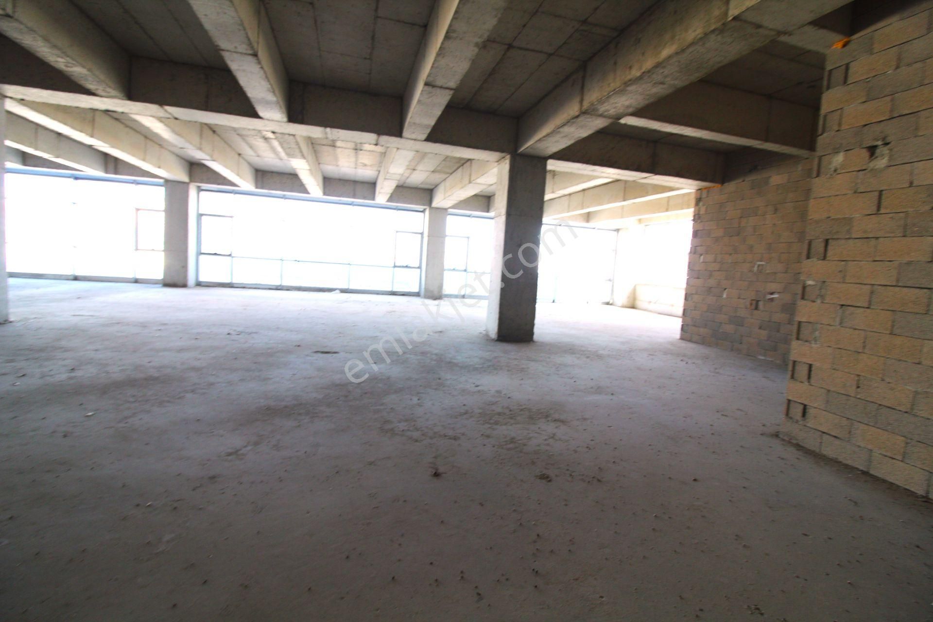 Kiralık Batı Prestij Ticaret Merkezi'nde İşyerleri İmalathane Başkent Oto Sanayi - Görsel 11