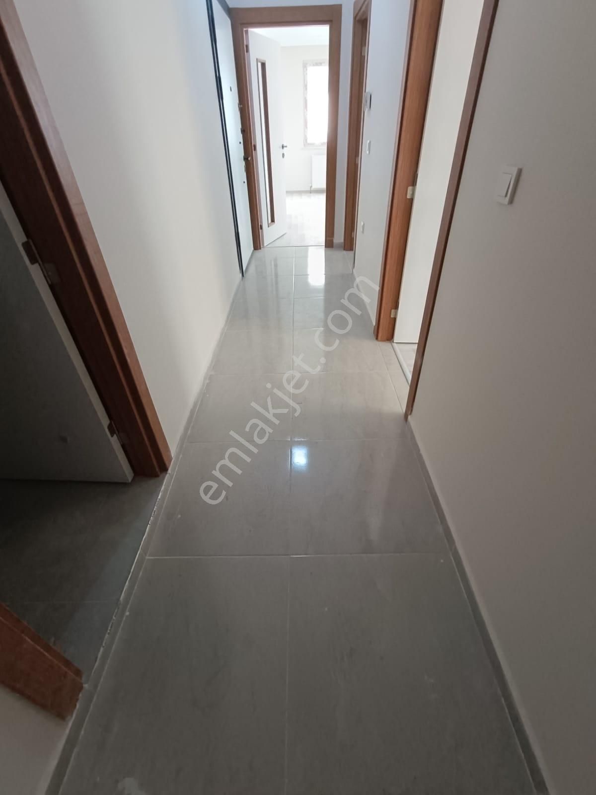Avcılar Üniversite Mahallesi Satılık 2+1 Sıfır Daire