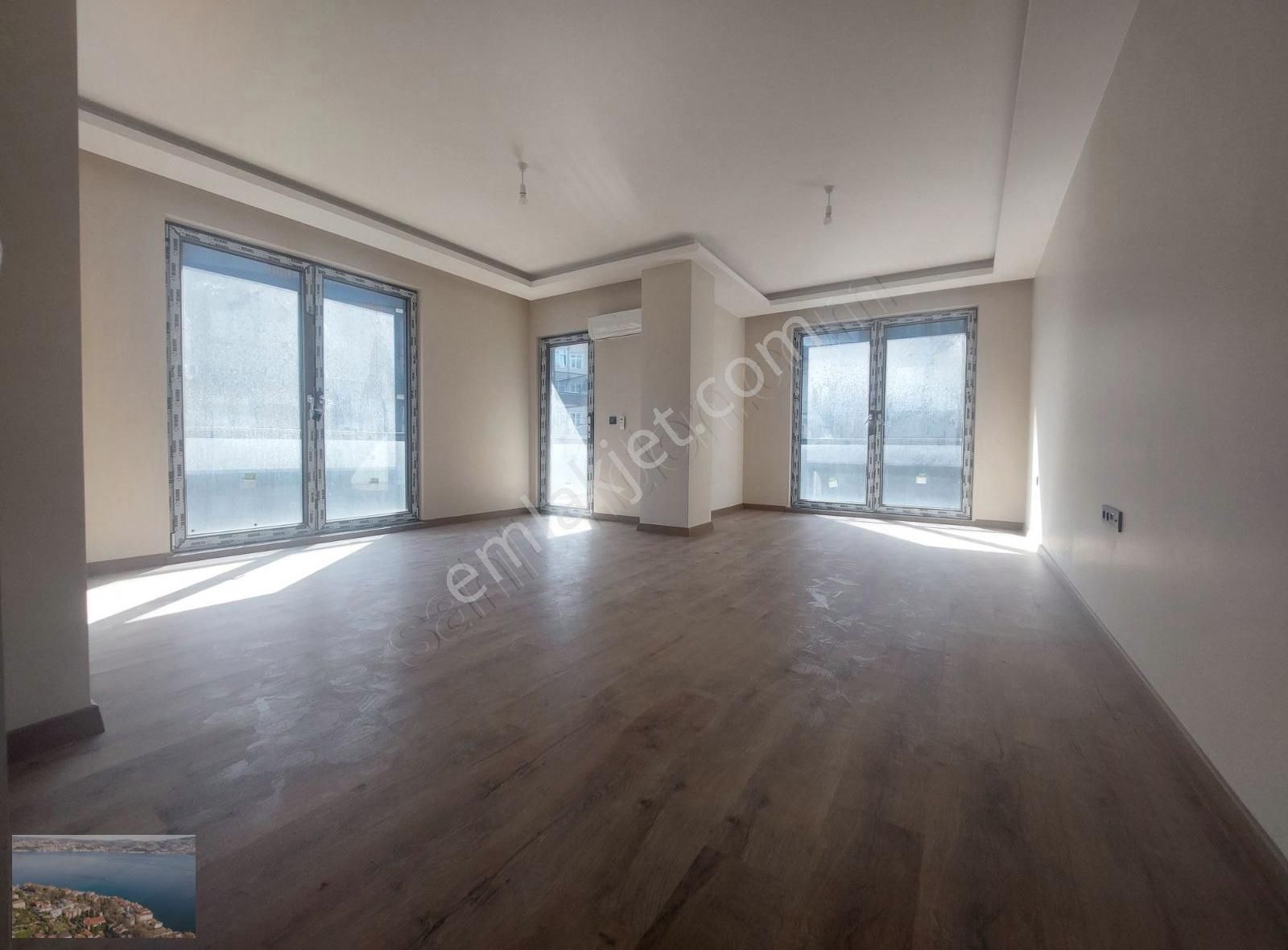 Hasbahçe Çengelköy Evlerinde Peyzaj Manzaralı 3+1 Satılık Daire