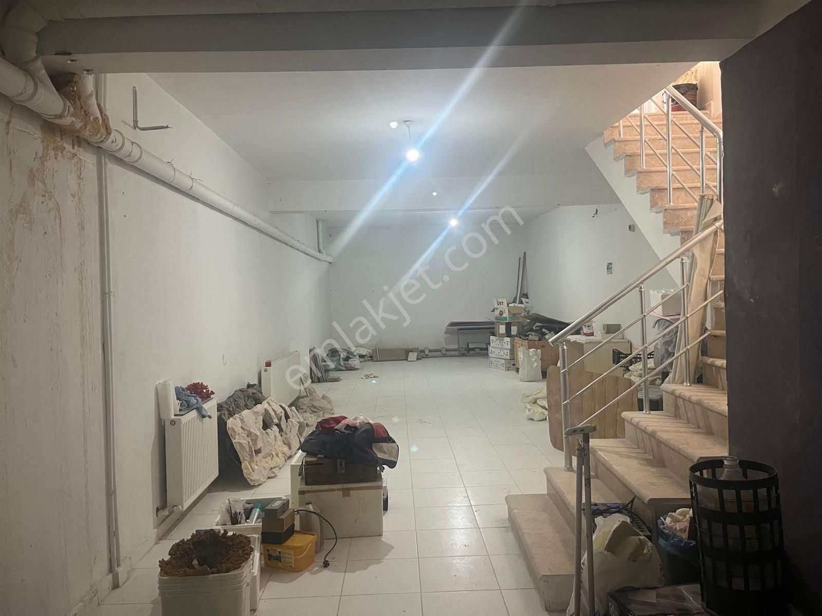 Alsancak Mahallesinde Kiralık Geniş Dükkan