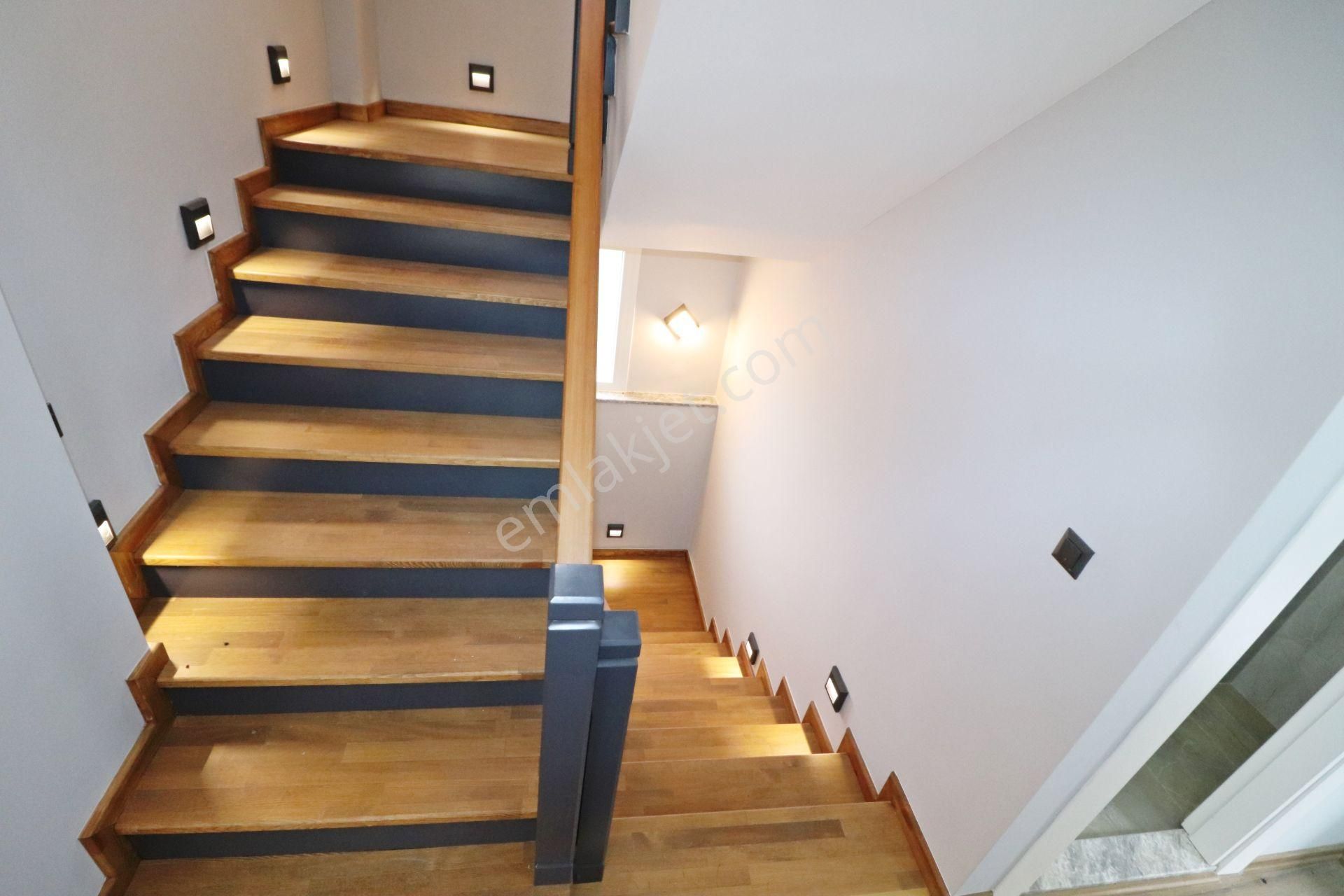 Irmaksudan Altınoluk Ta Dağ Ve Deniz Manzaralı Lüks 5+1 Villa - Görsel 11