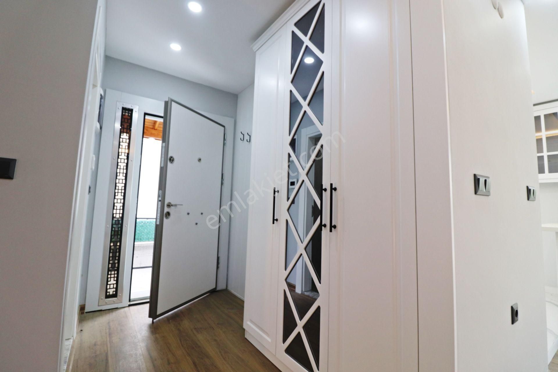 Irmaksudan Altınoluk Ta Dağ Ve Deniz Manzaralı Lüks 5+1 Villa - Görsel 16