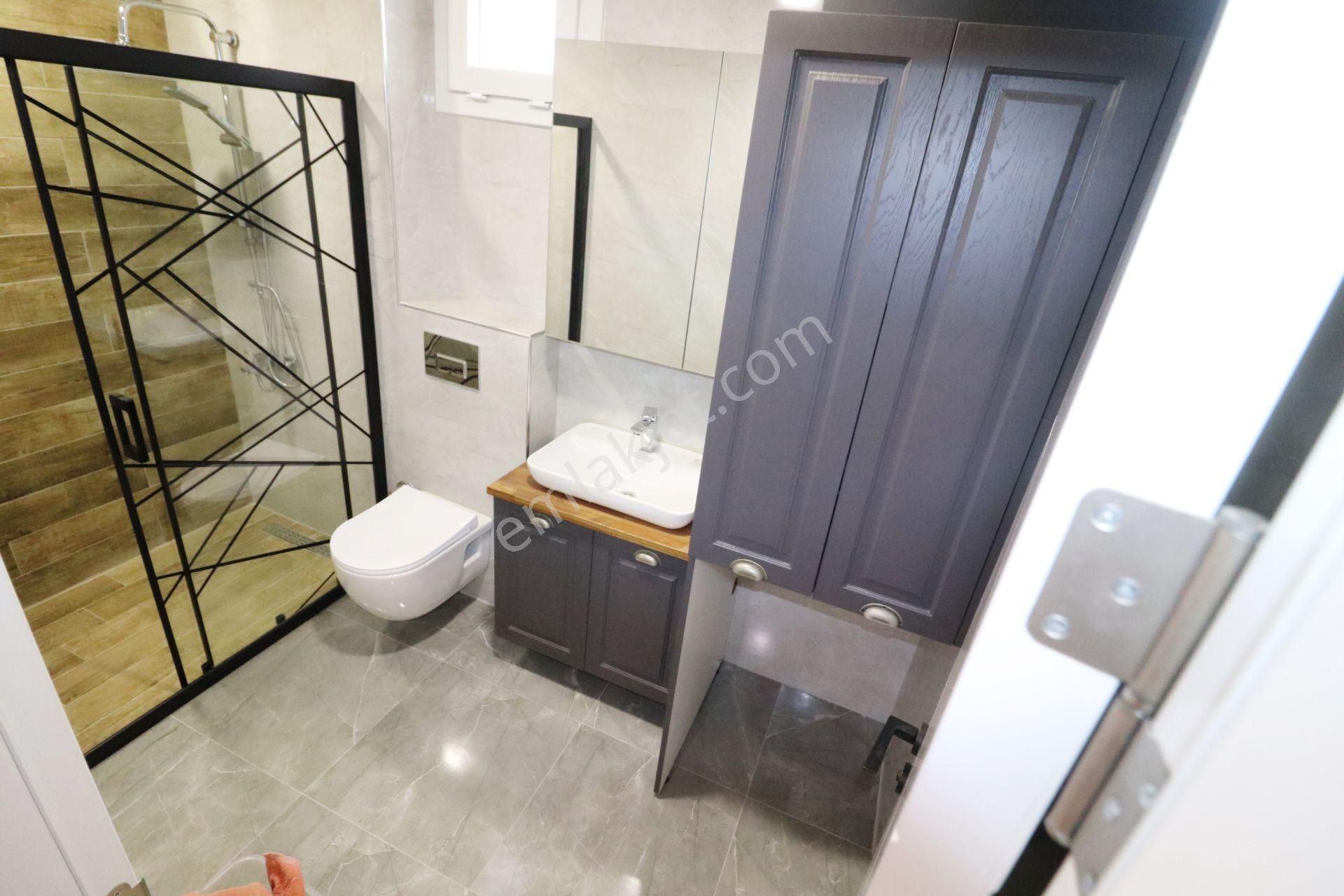 Irmaksudan Altınoluk Ta Dağ Ve Deniz Manzaralı Lüks 5+1 Villa - Görsel 21