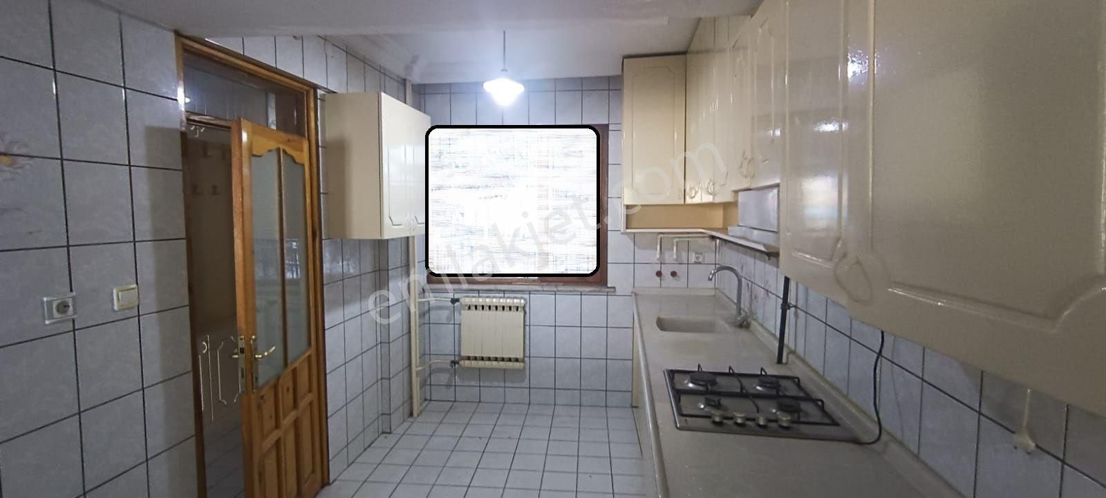 Ender Uysal Gayrimenkulden Siteler Mahallesin De 4+1 Balkonlu Teraslı Triplex Daire...