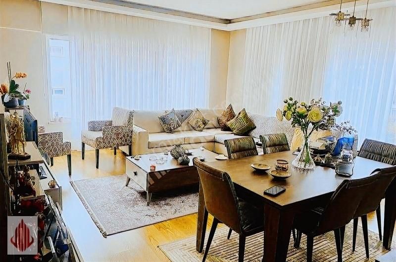 Ümranye Şerifali'de En İyi Konumda Satılkı 3+1 Daire