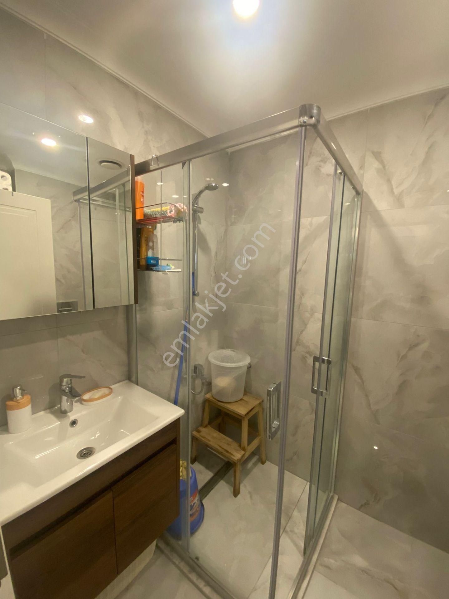 B.evler'de Amiral Necdet Uran Sokak'ta Sıfır Binada Ön Cephe 2+1 - Görsel 7