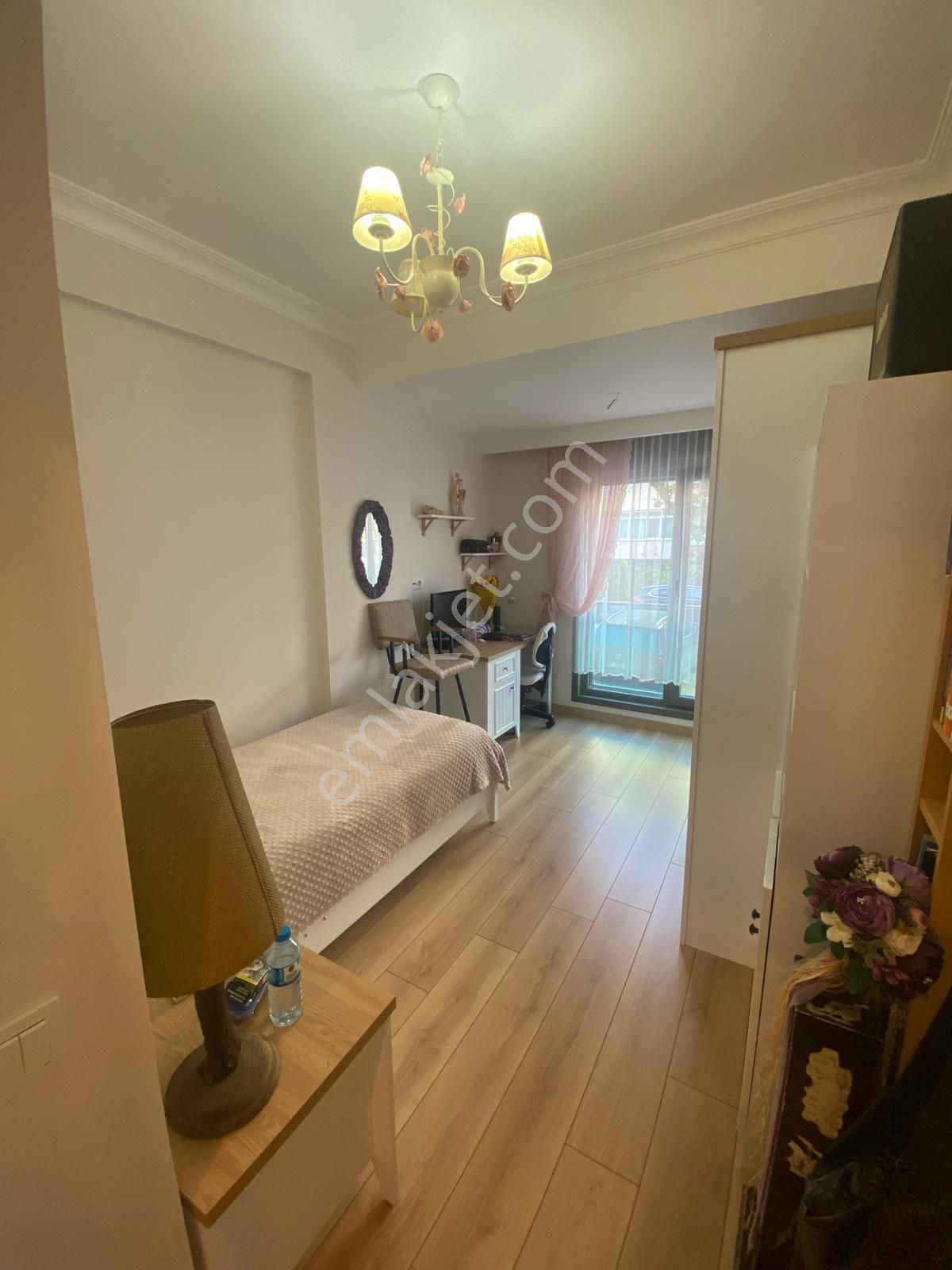 B.evler'de Amiral Necdet Uran Sokak'ta Sıfır Binada Ön Cephe 2+1 - Görsel 6