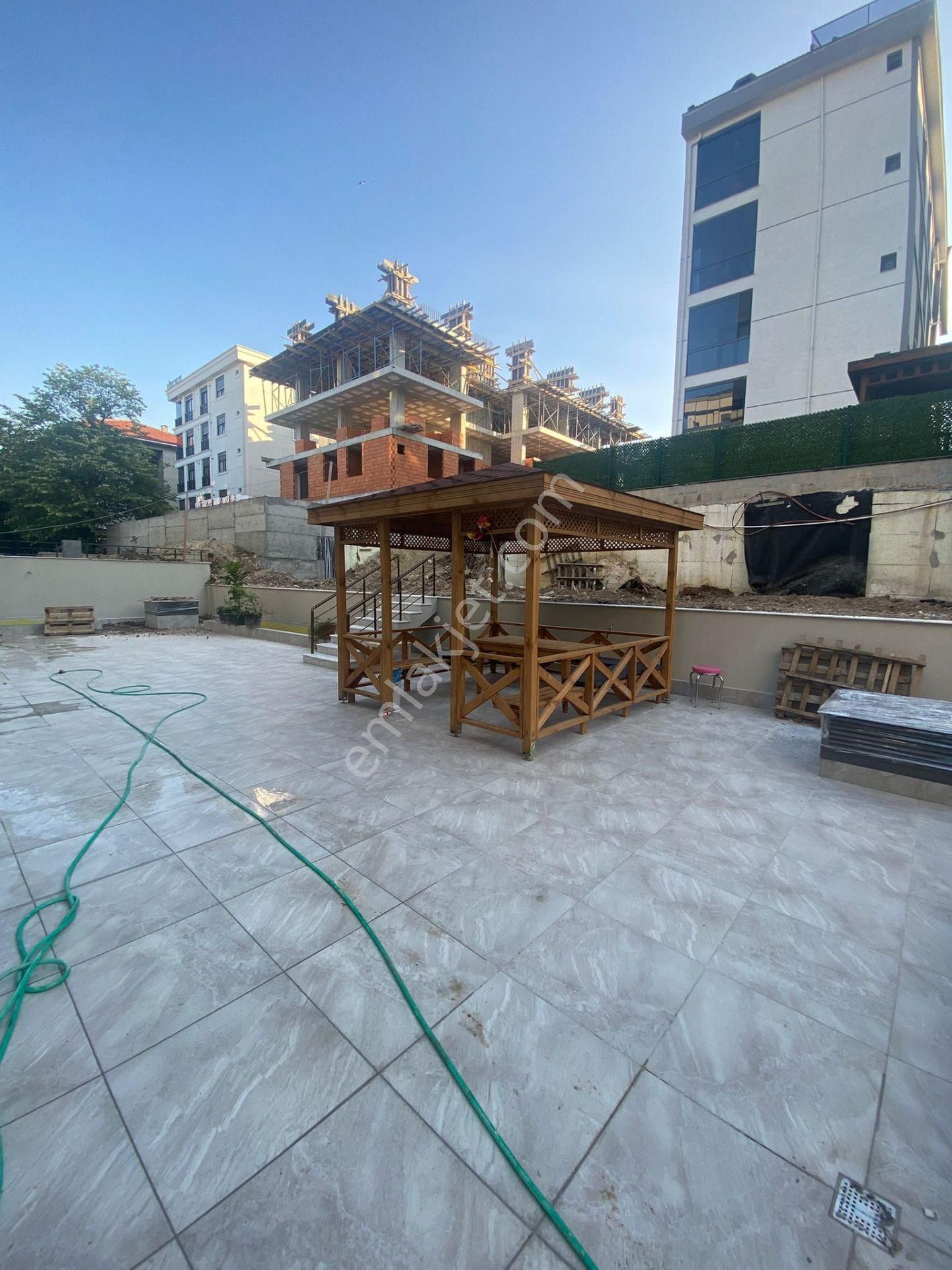 B.evler'de Amiral Necdet Uran Sokak'ta Sıfır Binada Ön Cephe 2+1 - Görsel 15