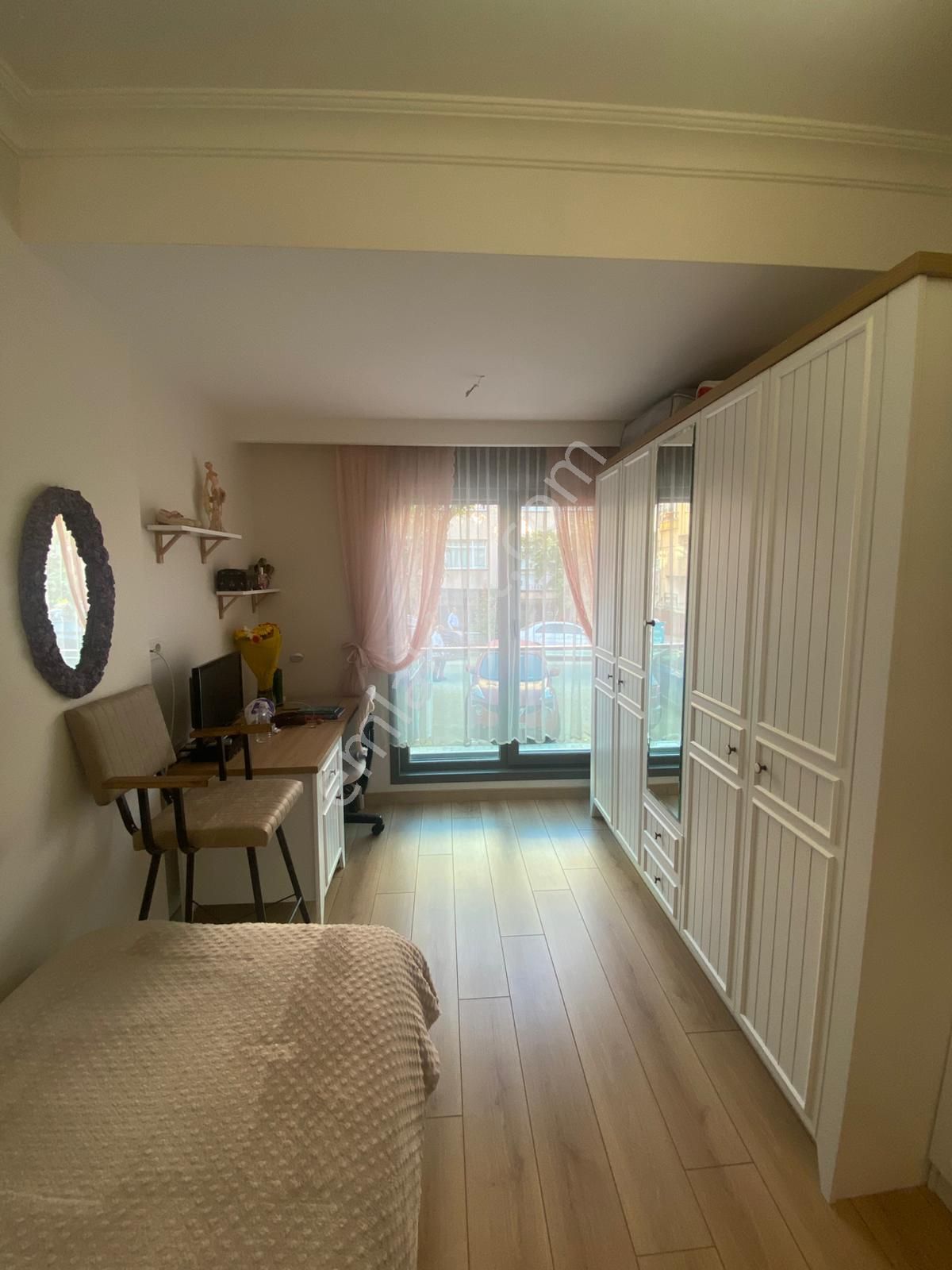 B.evler'de Amiral Necdet Uran Sokak'ta Sıfır Binada Ön Cephe 2+1 - Görsel 5