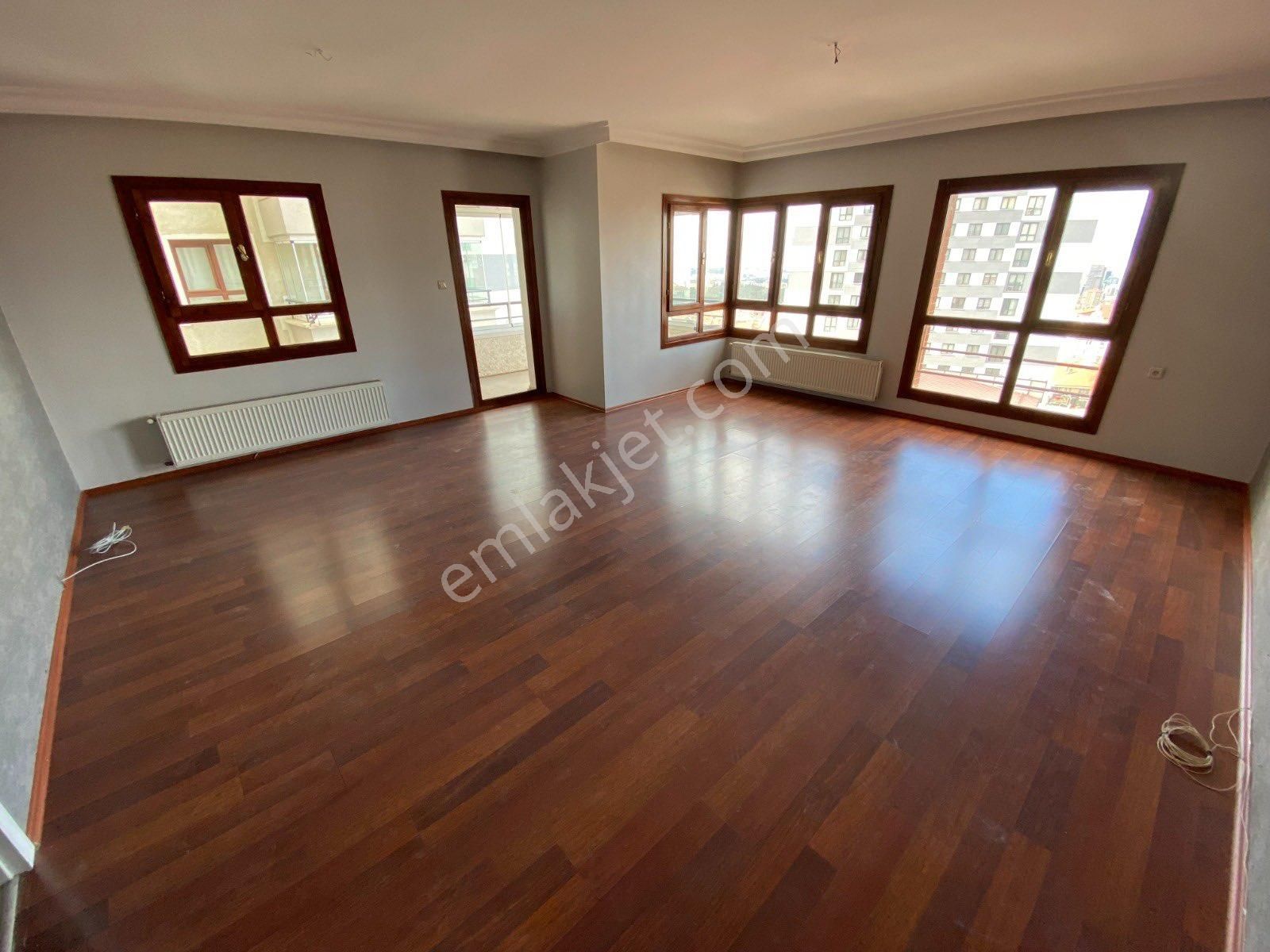 Reşadiye’den Dikmen Keklik Pınarında 3+1 Ankara Manzaralı Yapılı Daire