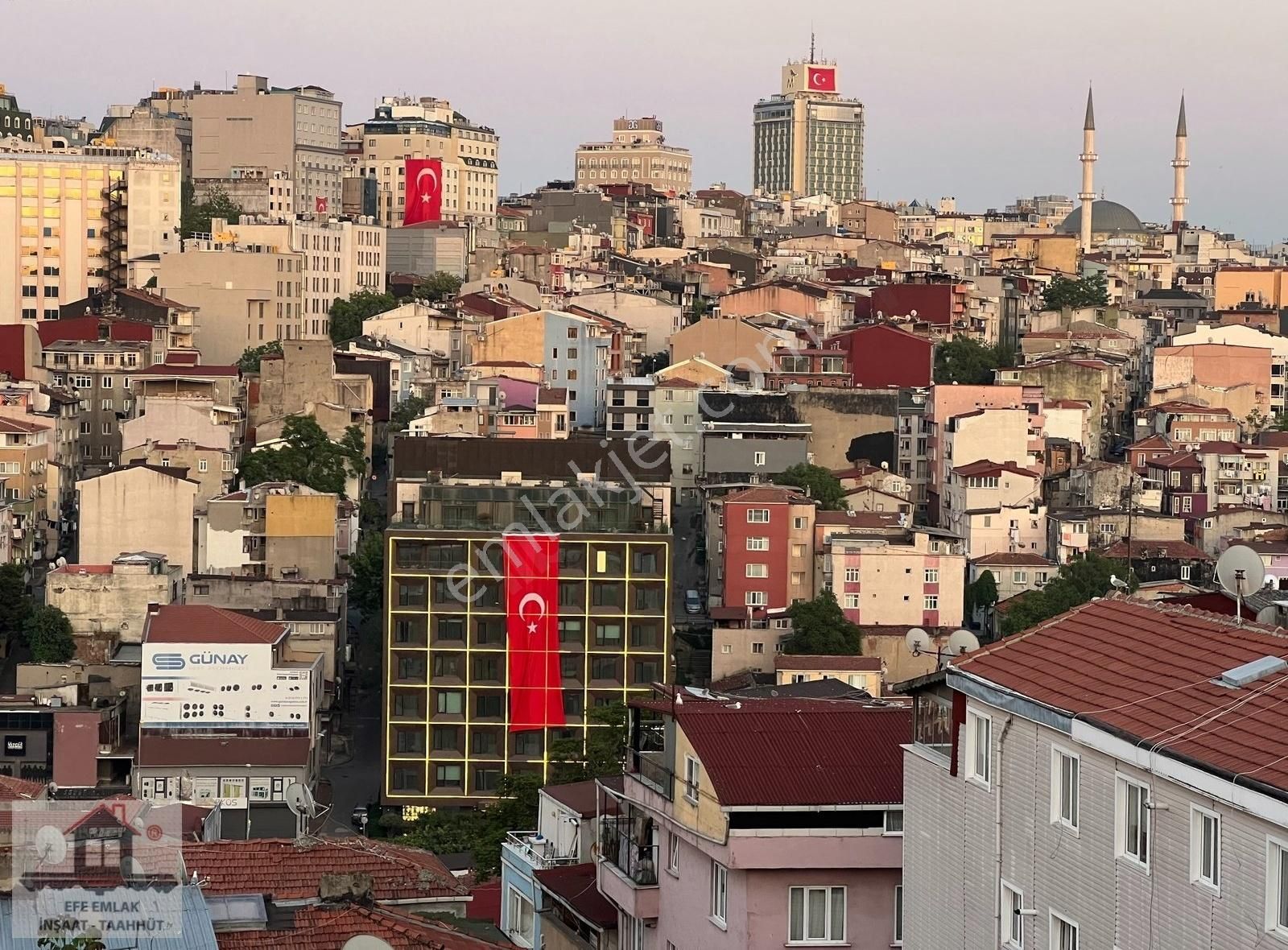 Kiralık 2+1 Daire Efe Emlak Beyoğlu İstanbul