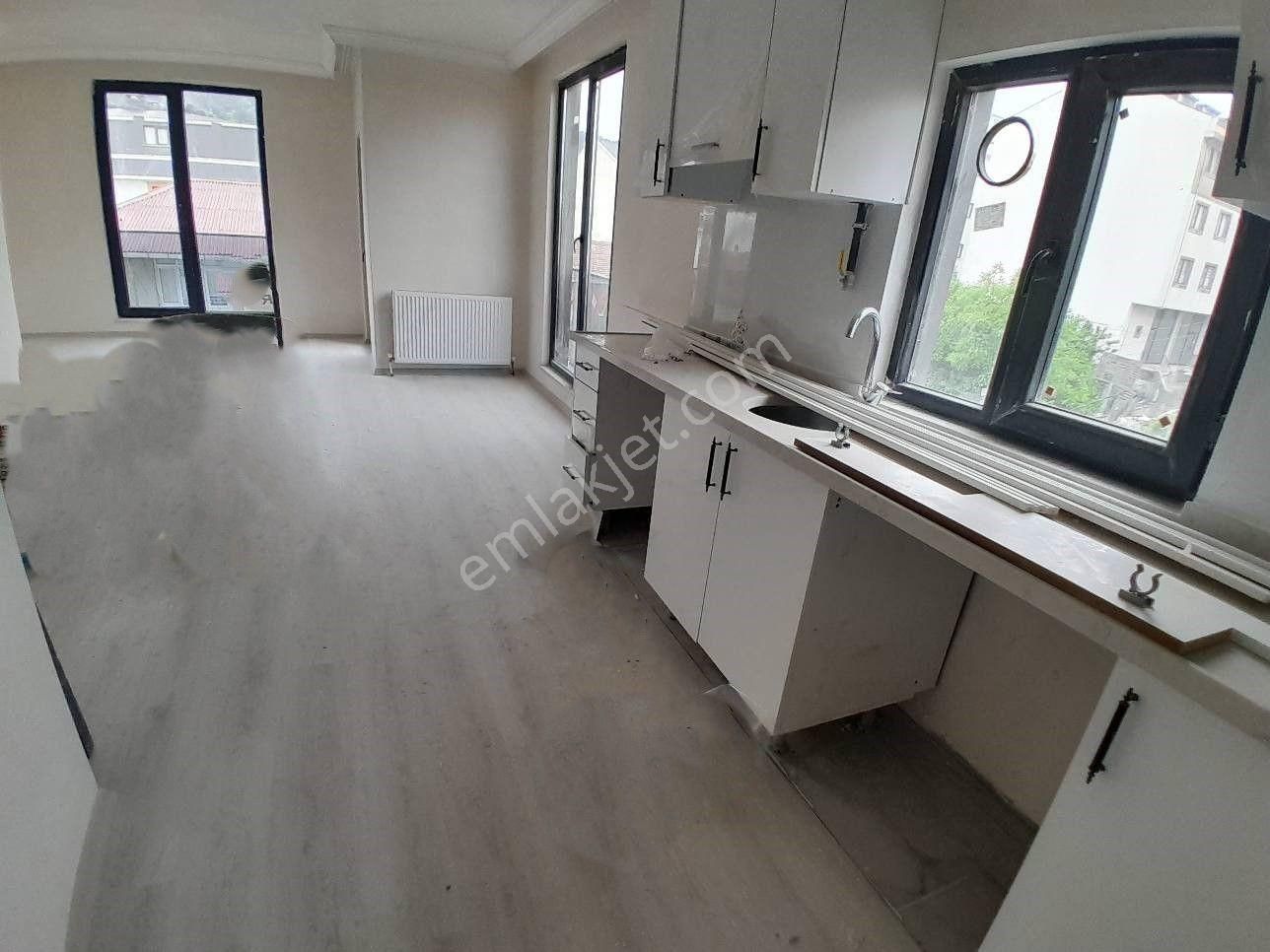 Engin Emlak'tan Kiralık Yeni Evleneceklere İdeal Sıfır 2+1 Konuma Bakınız Lütfen