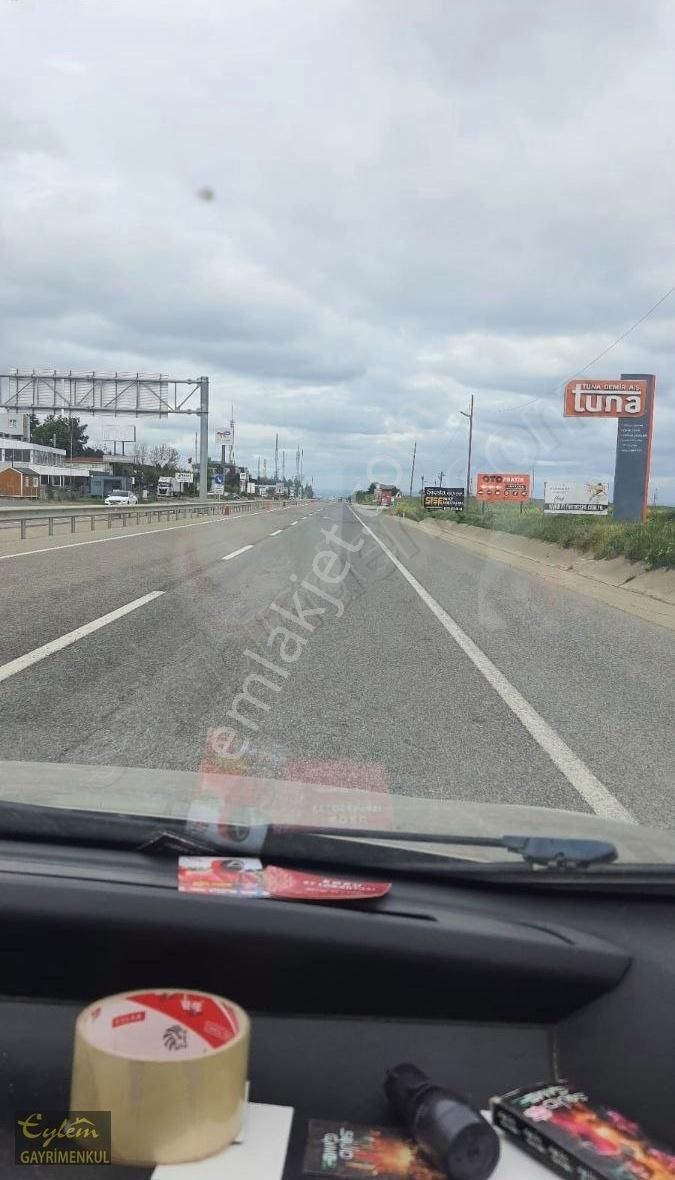 Eylem Den Asyaport Limanina Cok Yakin Yatirimlik 15800 M2 Tarla