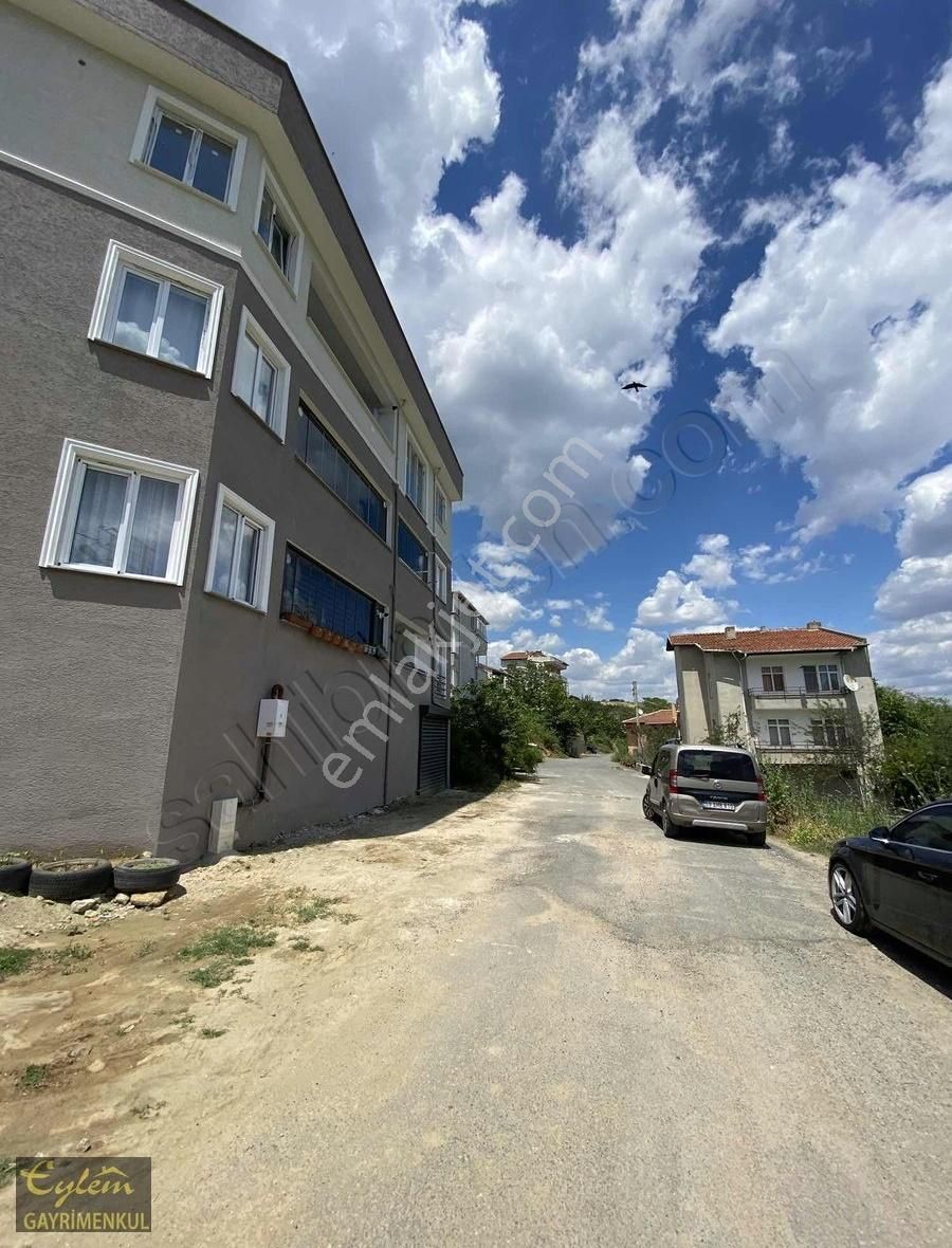 Eylem Gayrımenkul'den Barbaros'ta Deniz Gören 1+1 Kiralık Daire