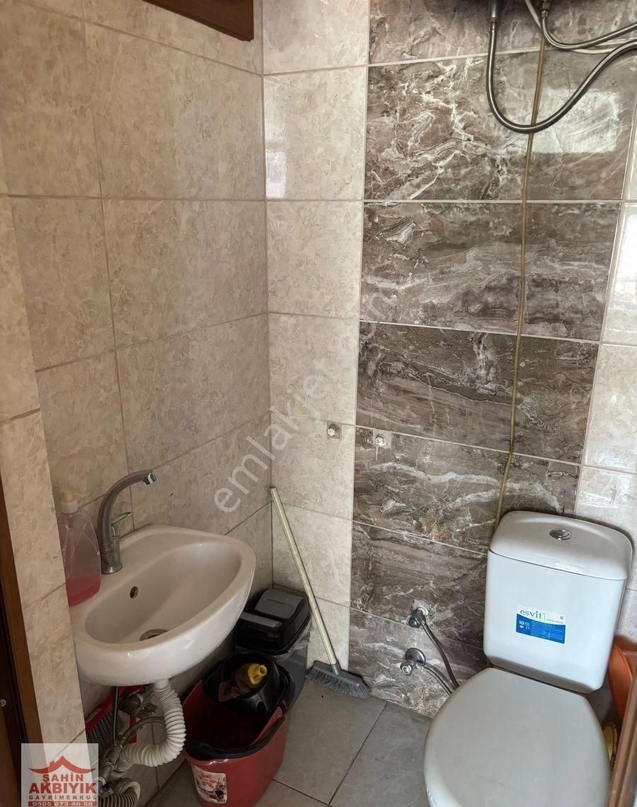 Bayraklı 100 Yıl Yakını 40 M2 Ofis İşyeri - Görsel 6