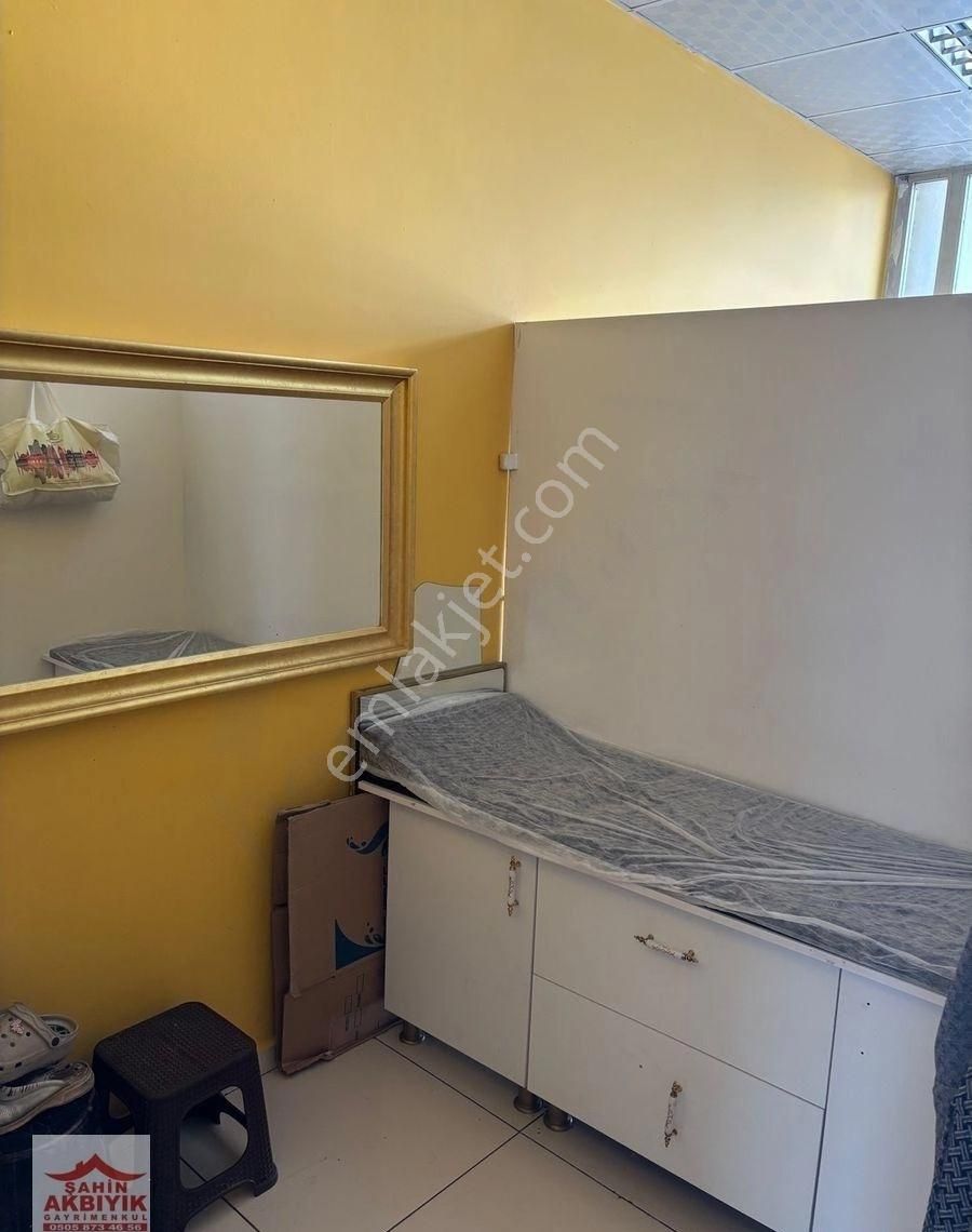 Bayraklı 100 Yıl Yakını 40 M2 Ofis İşyeri - Görsel 21