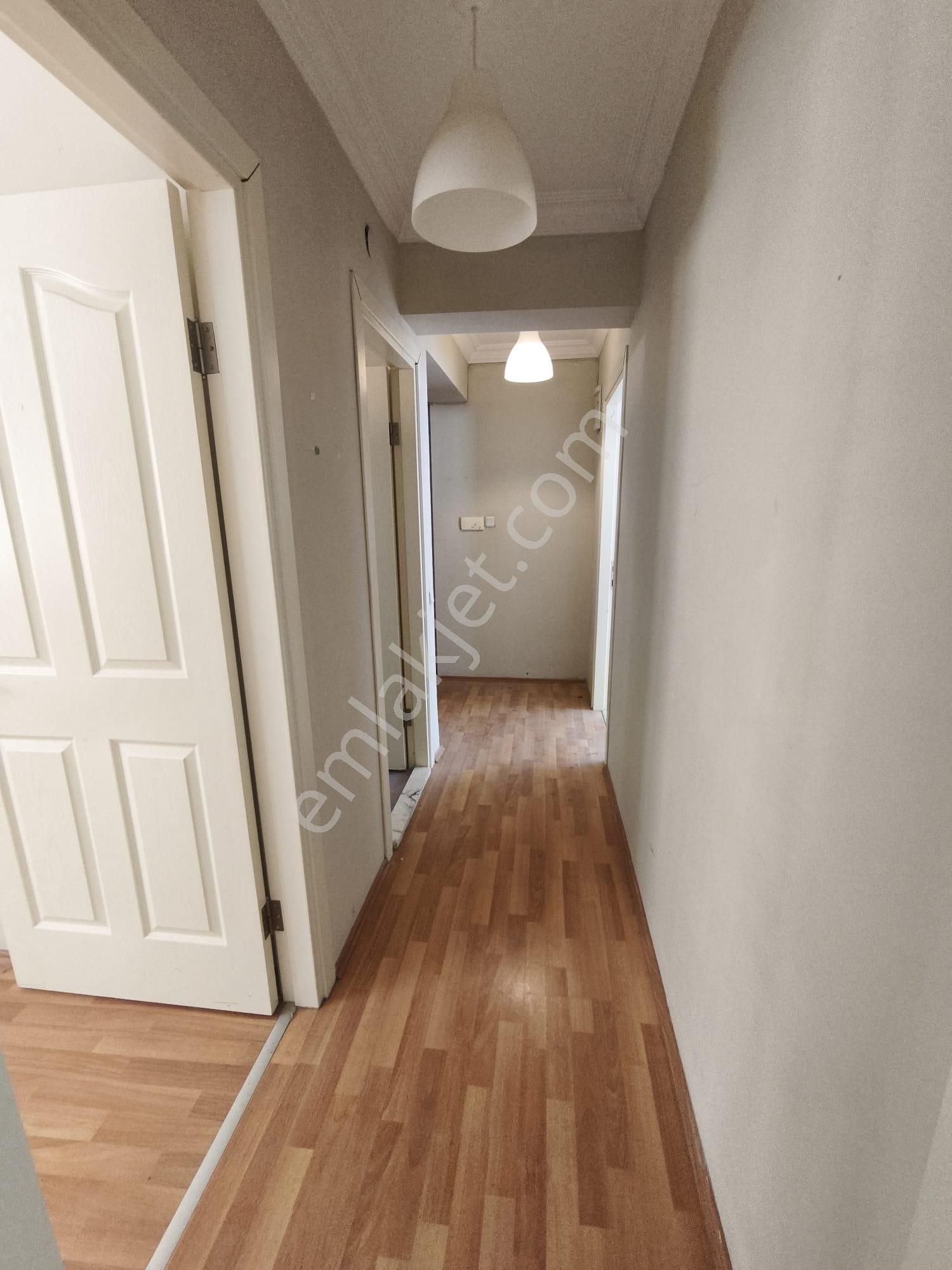 Balçovada Yeni Binada J.termal Isıtmalı Arakat Satılık 2+1 Daire - Görsel 16