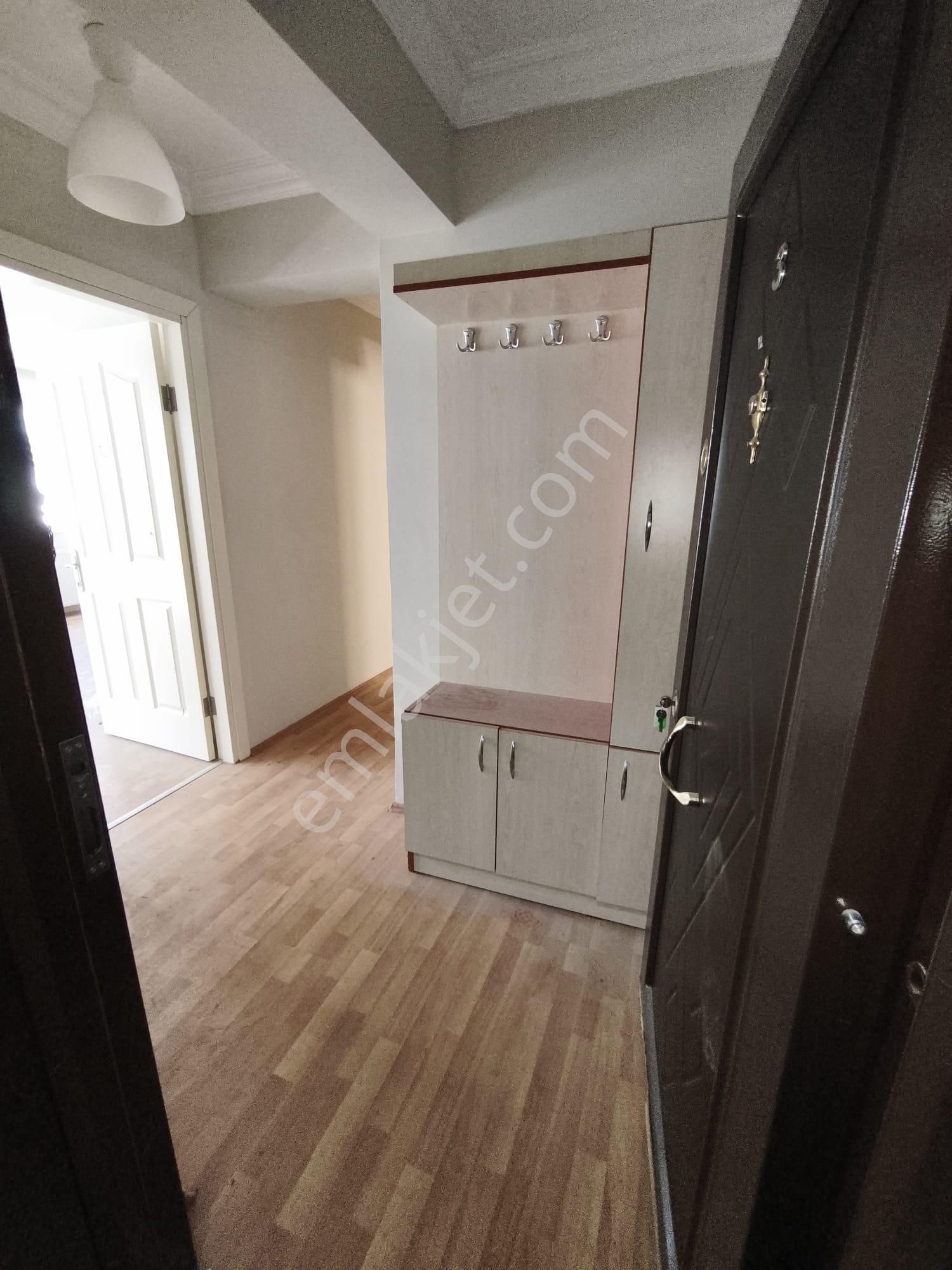 Balçovada Yeni Binada J.termal Isıtmalı Arakat Satılık 2+1 Daire - Görsel 14