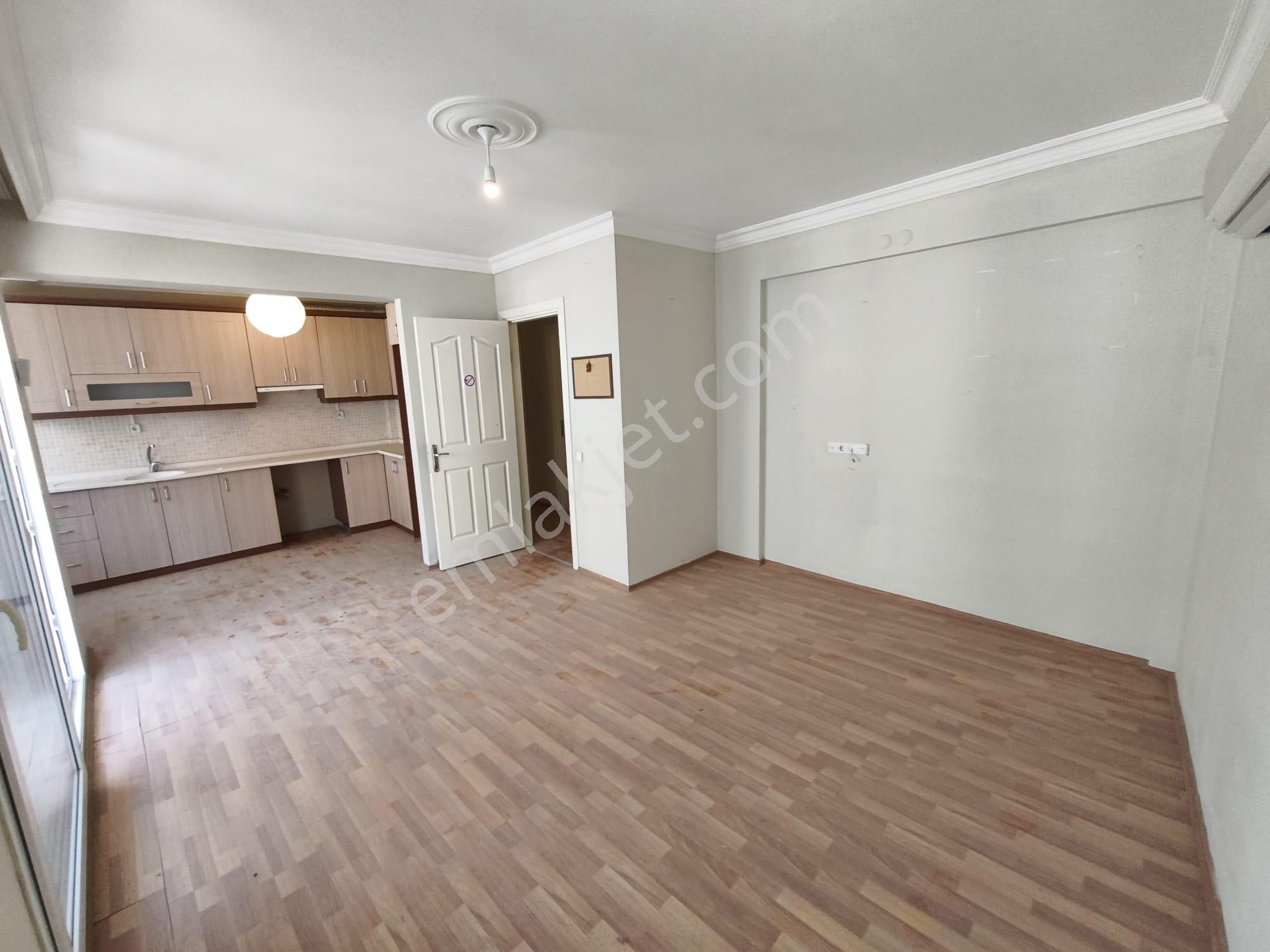 Balçovada Yeni Binada J.termal Isıtmalı Arakat Satılık 2+1 Daire - Görsel 25