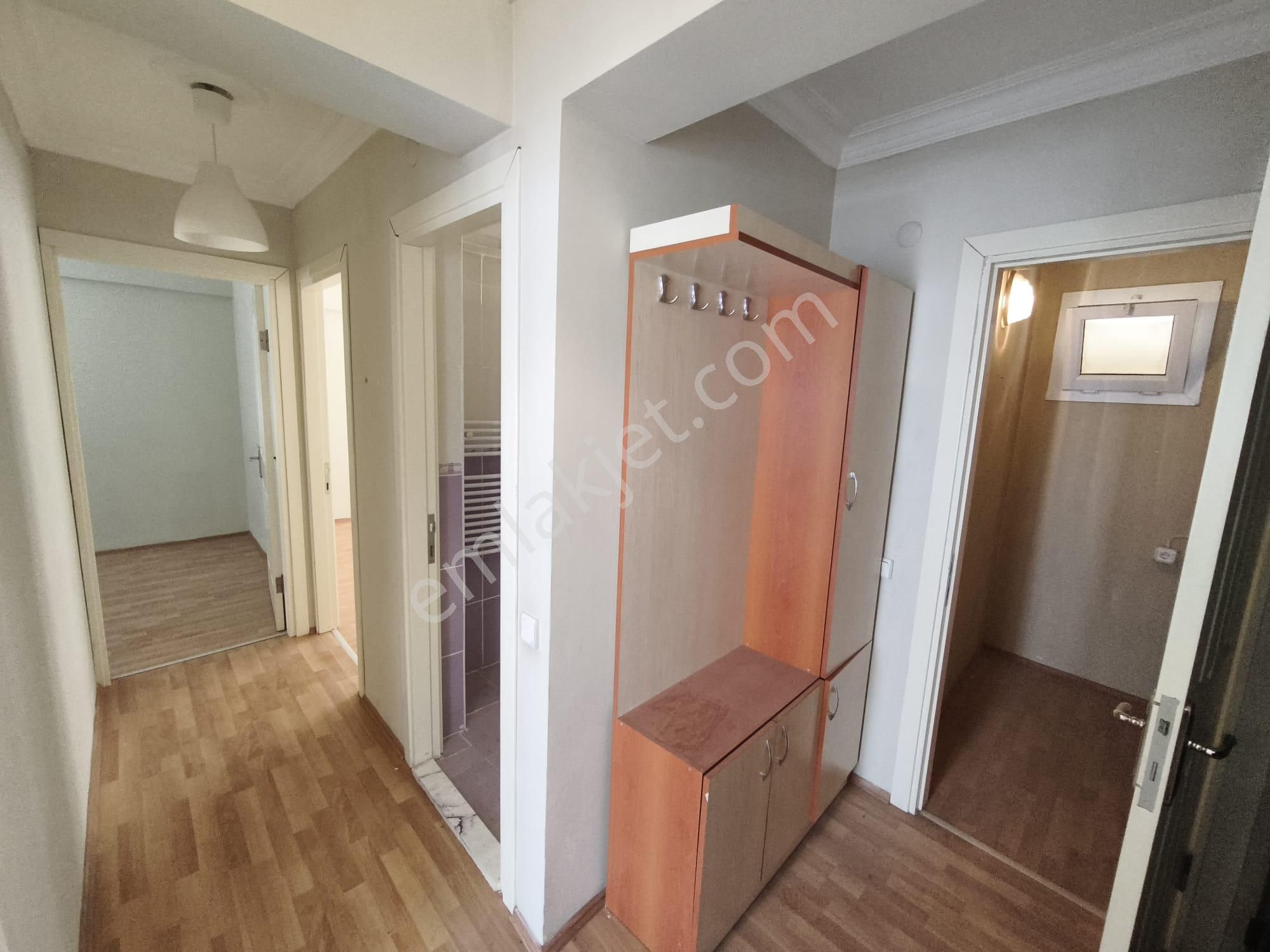 Balçovada Yeni Binada J.termal Isıtmalı Arakat Satılık 2+1 Daire - Görsel 12