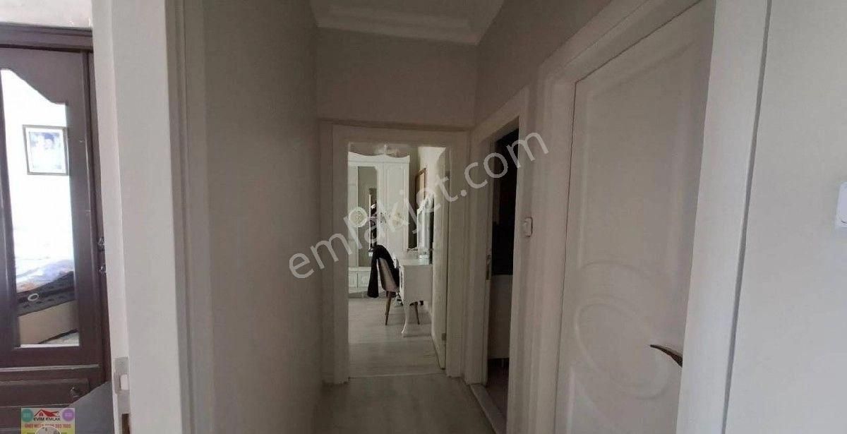 Evim Emlak Dan Şehit Lik Mahallesi De Satılık 3+1