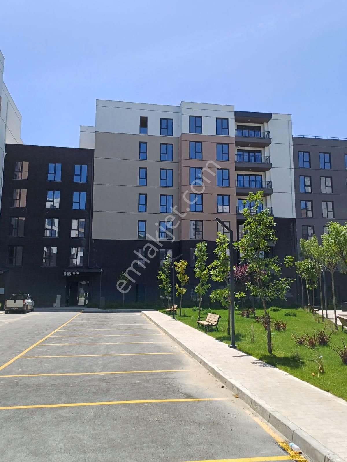 Re/max Mid'den Emlak Konut'ta Kiralık 2+1 Ara Kat Daire