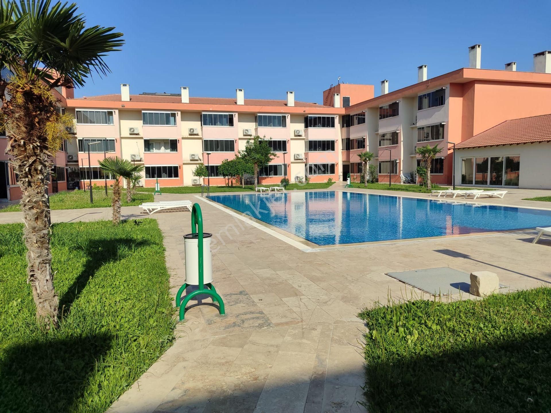 Muradiye Villalar Böl Defne Sitesin De Havuzlu Kiralık 1+1 Zemin