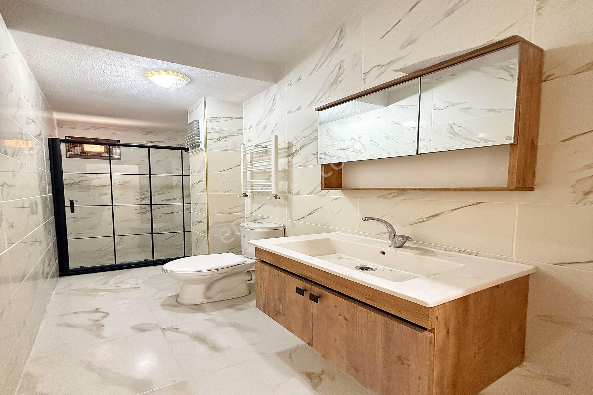 Metrobüse Yakın 3+1 Aileye Uygun Lüks Sıfır Satılık Daire - Görsel 23